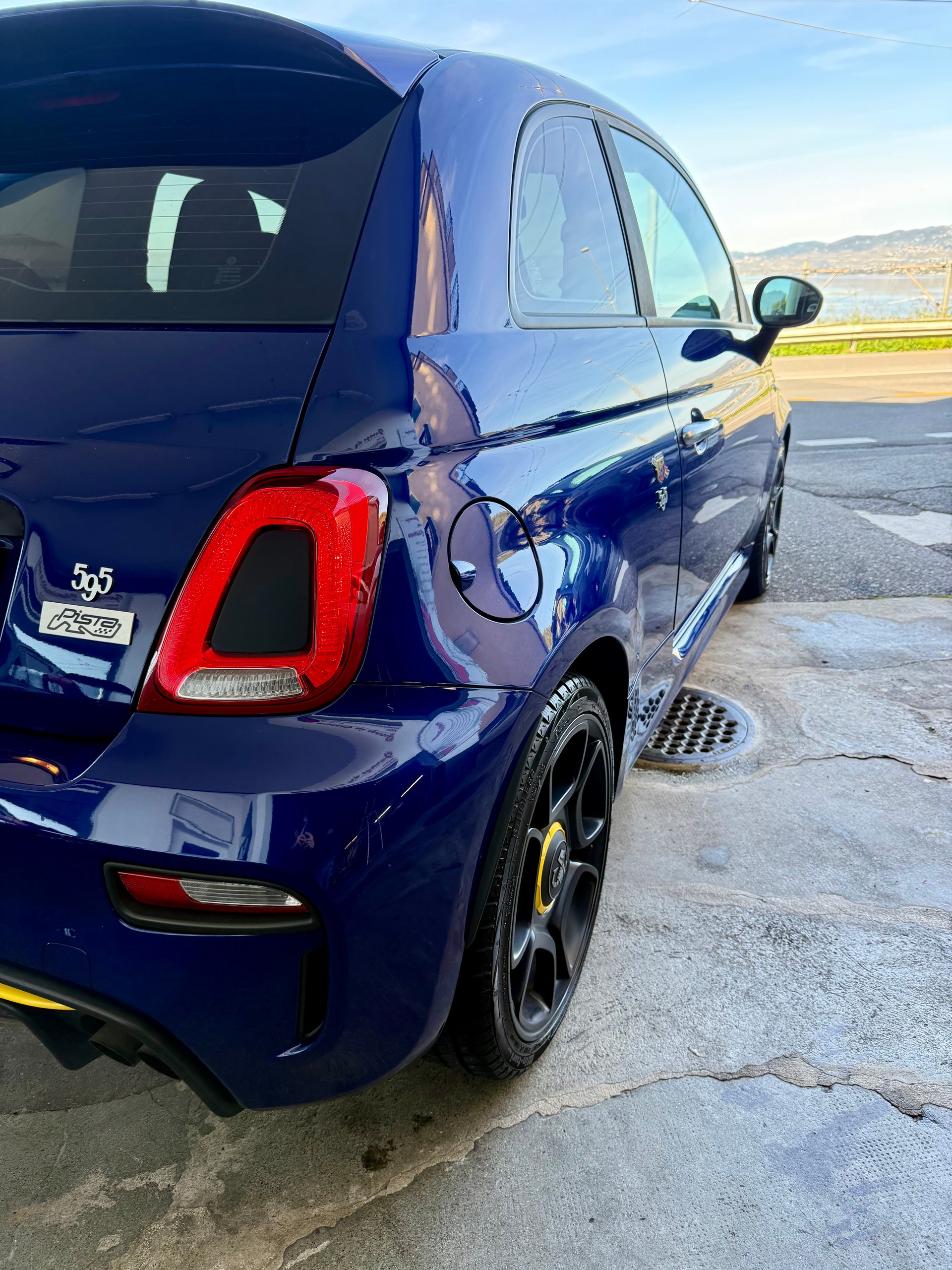 FIAT 595 1.4 16V Turbo Abarth Pista-image-6