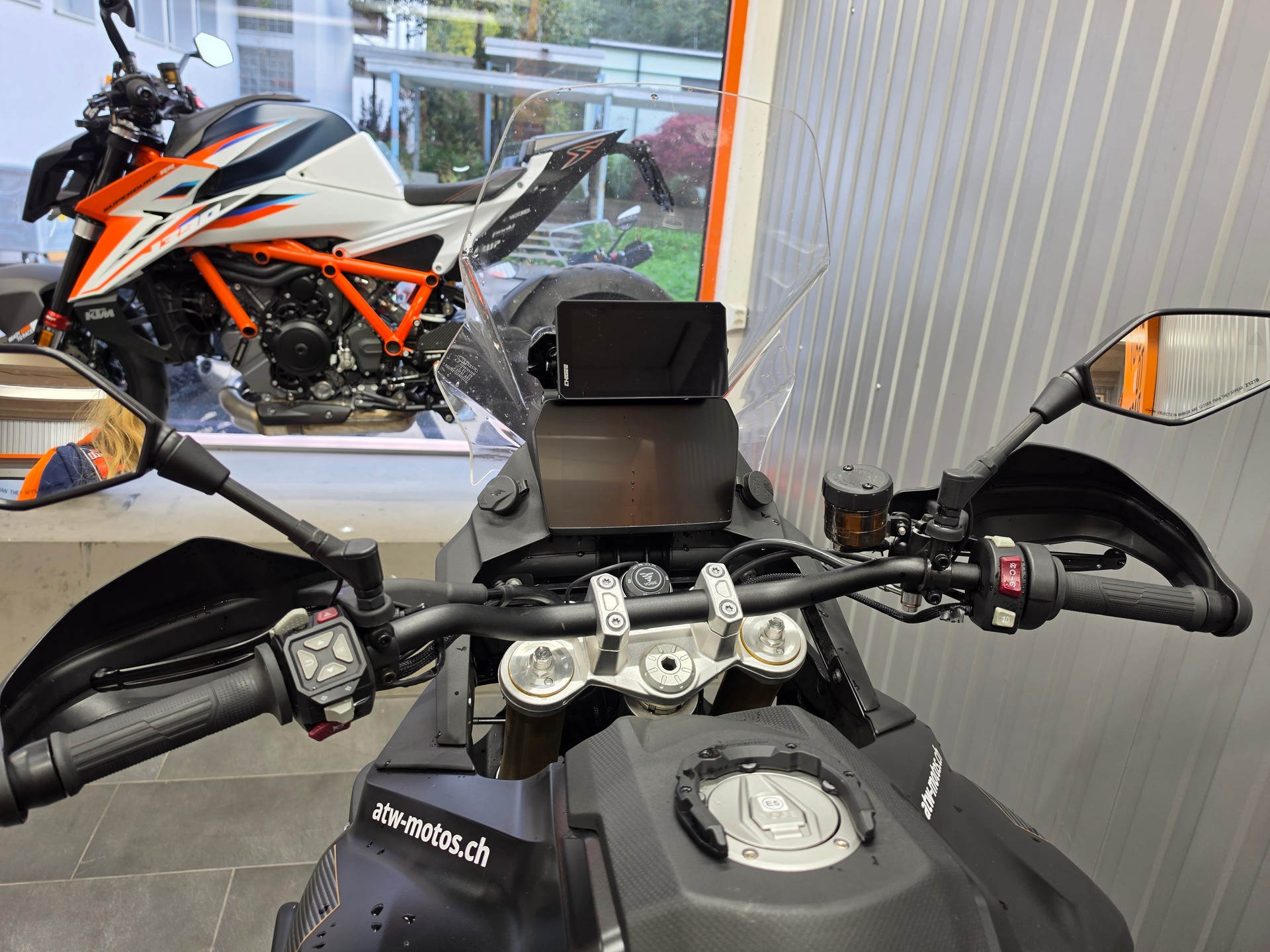 VOGE DS 900 X Balck Knight-image-6