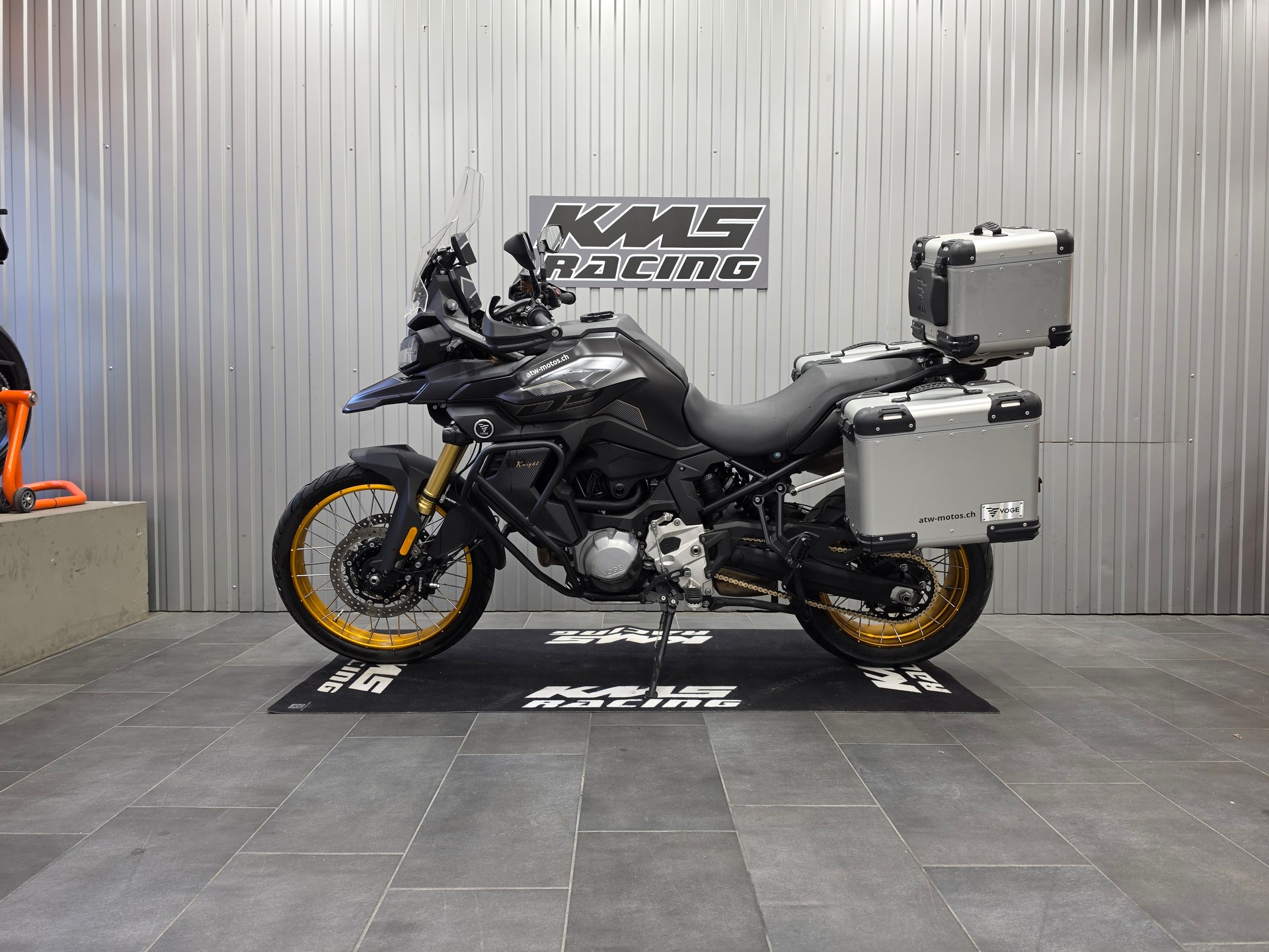 VOGE DS 900 X Balck Knight-image-1