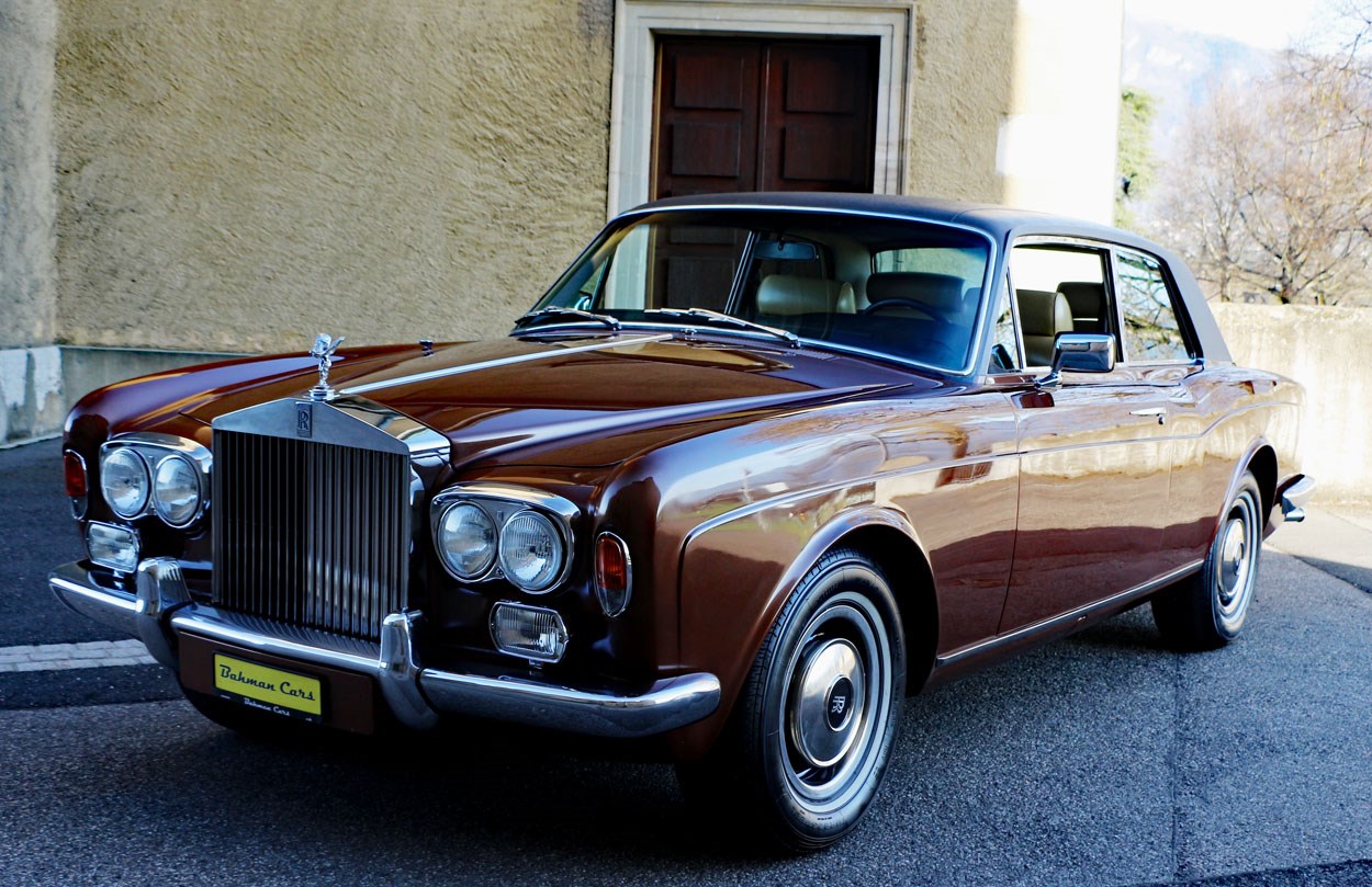 ROLLS-ROYCE CORNICHE Coupé-showroom-element-2