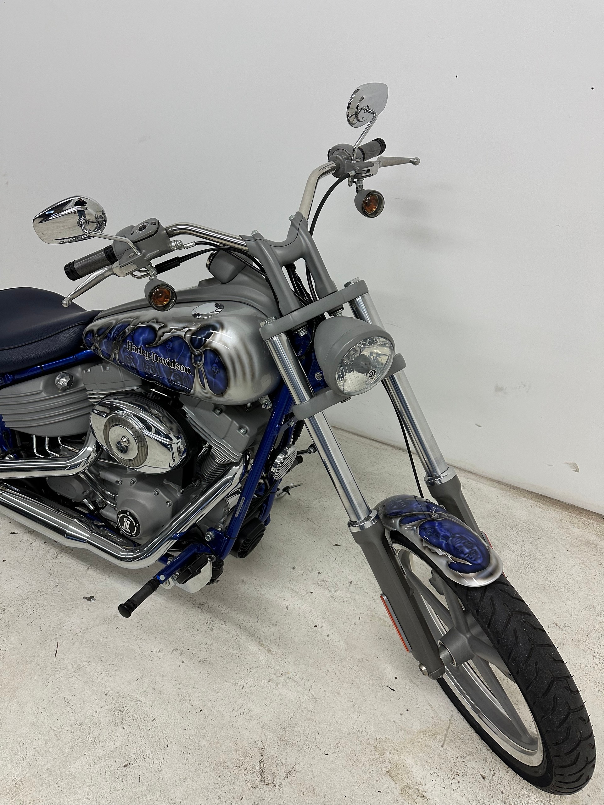 HARLEY-DAVIDSON FXCW Rocker-image-3