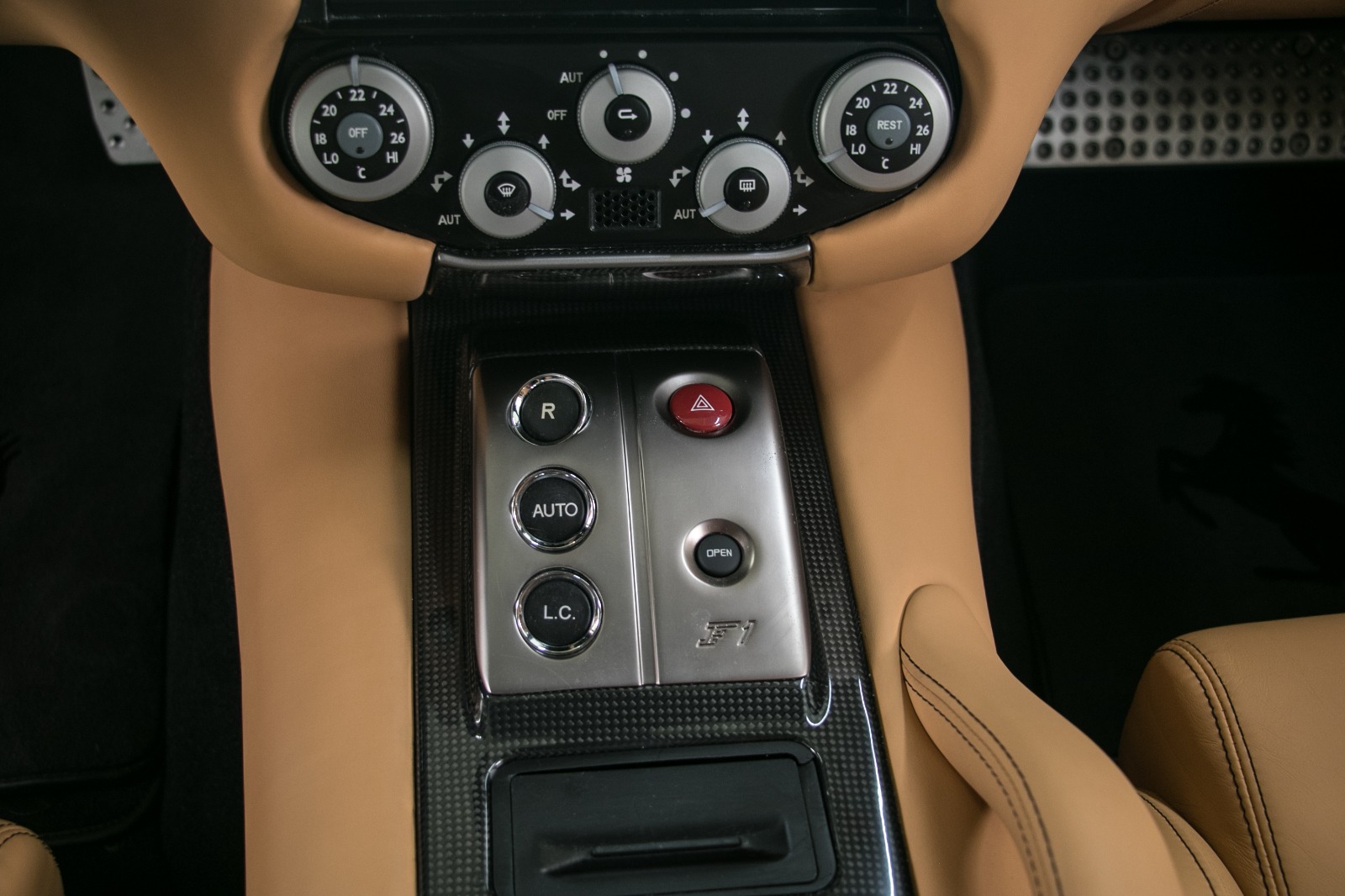 FERRARI 599 GTB-image-9
