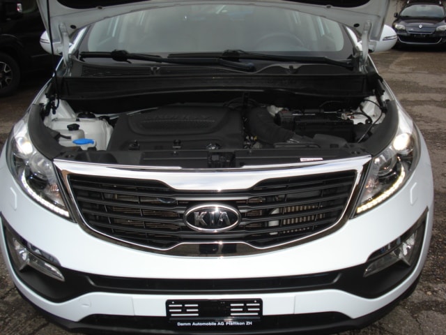 KIA Sportage 2.0 CRDi Style 4WD Automatic-showroom-element-1