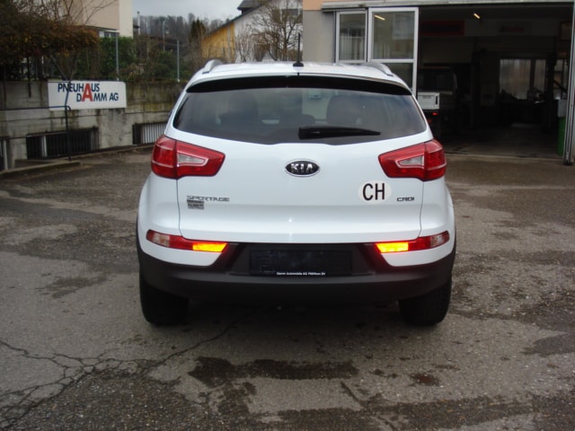 KIA Sportage 2.0 CRDi Style 4WD Automatic-showroom-element-3