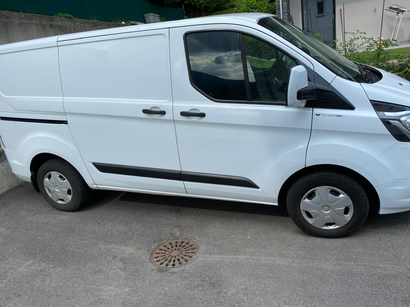 FORD Transit Custom-image-14