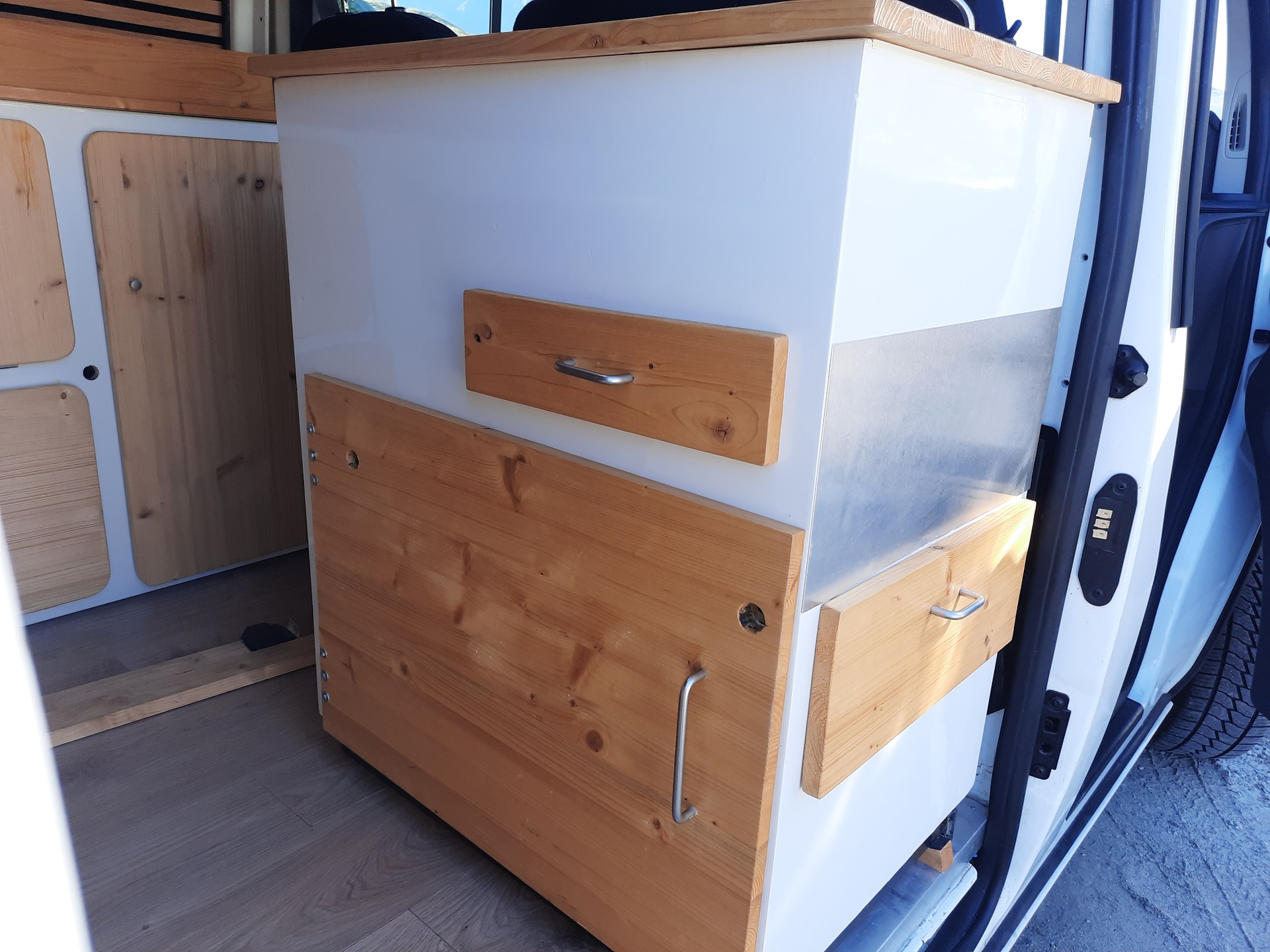 FORD Transit Custom-image-9
