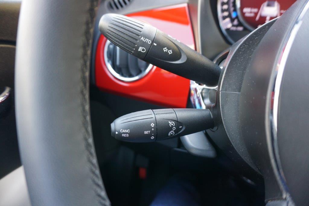 FIAT 500C 1.0 Hybrid Dolcevita-image-9