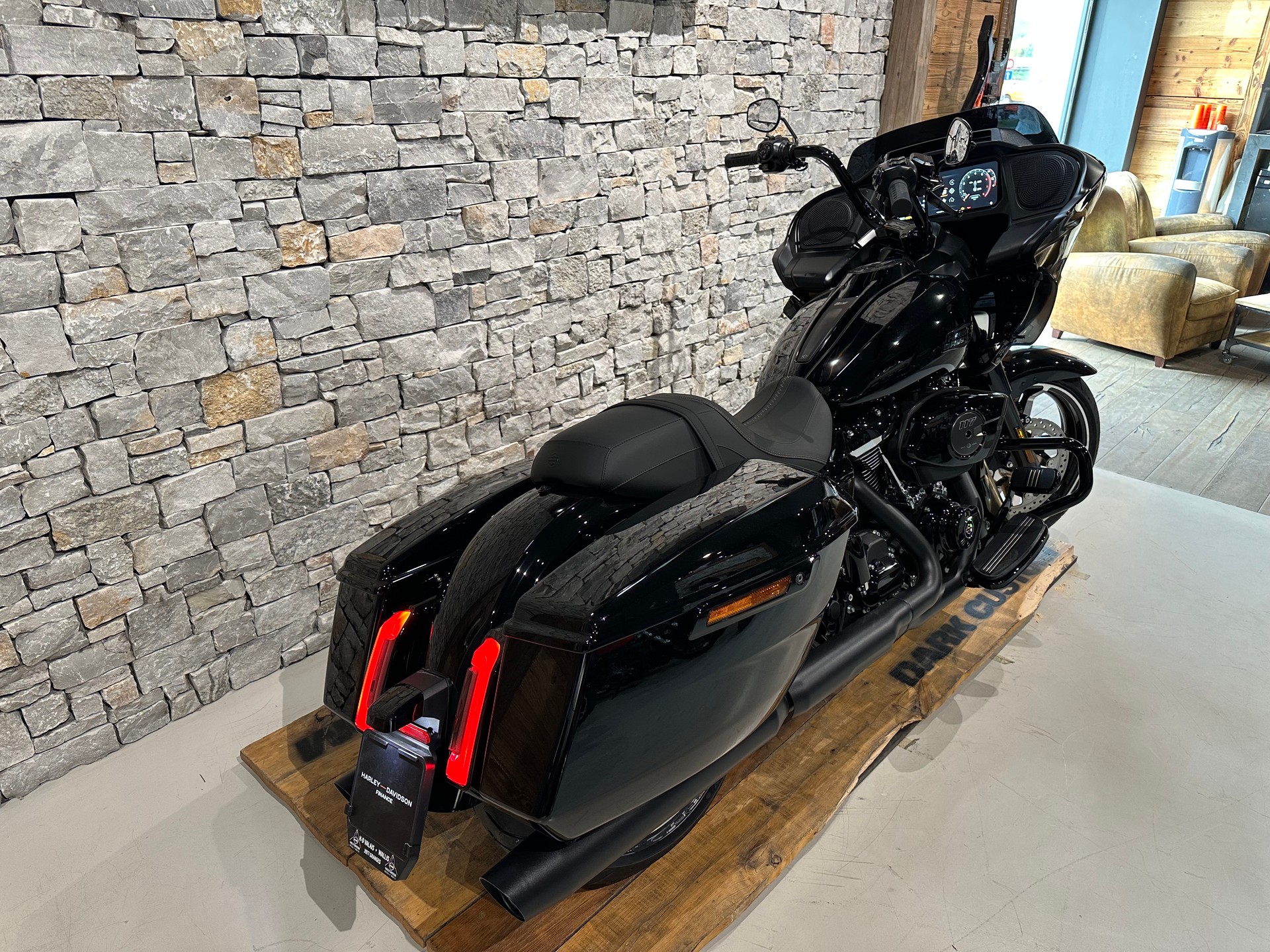 HARLEY-DAVIDSON FLTRX Road Glide-showroom-element-2