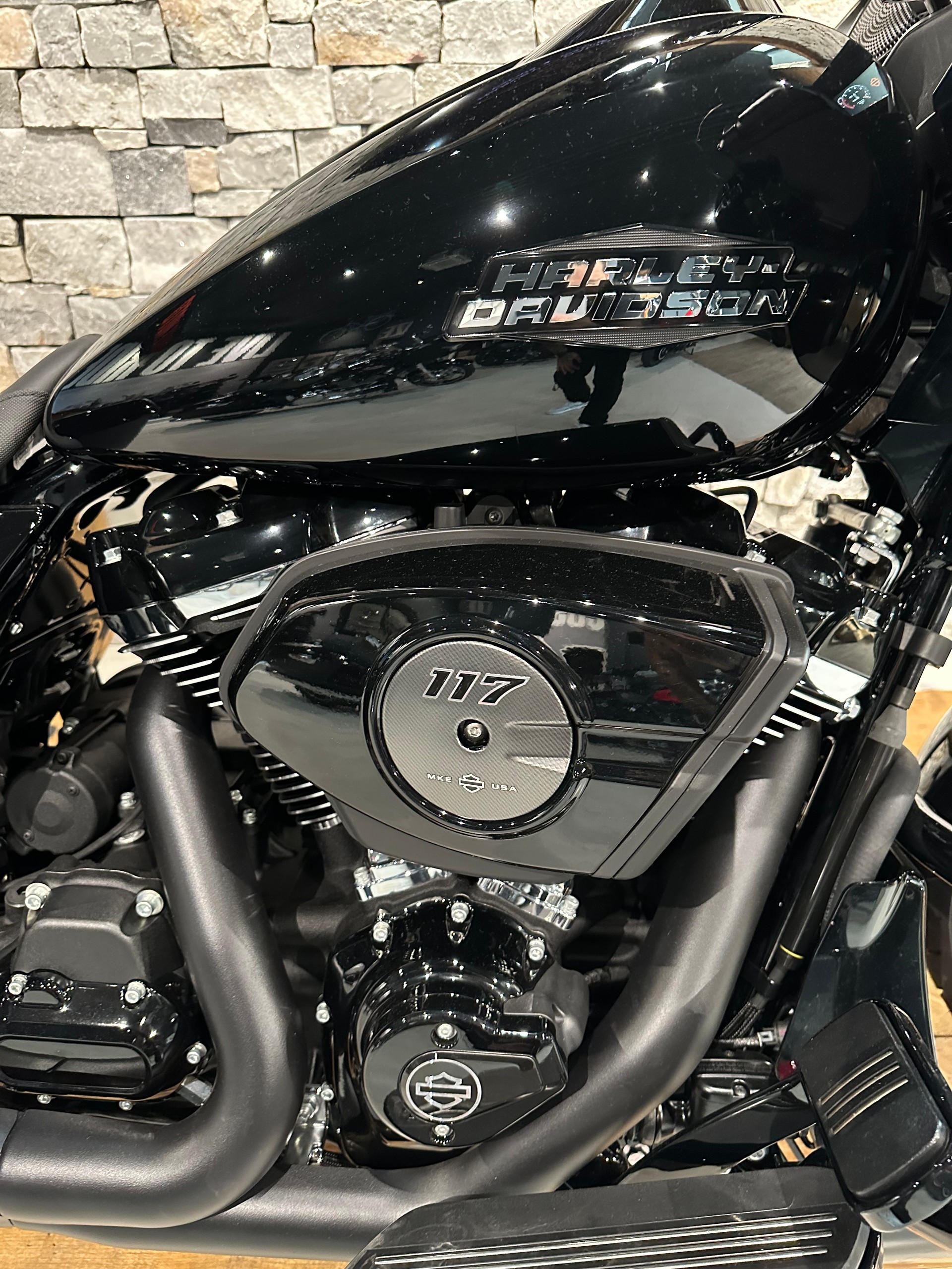 HARLEY-DAVIDSON FLTRX Road Glide-showroom-element-3
