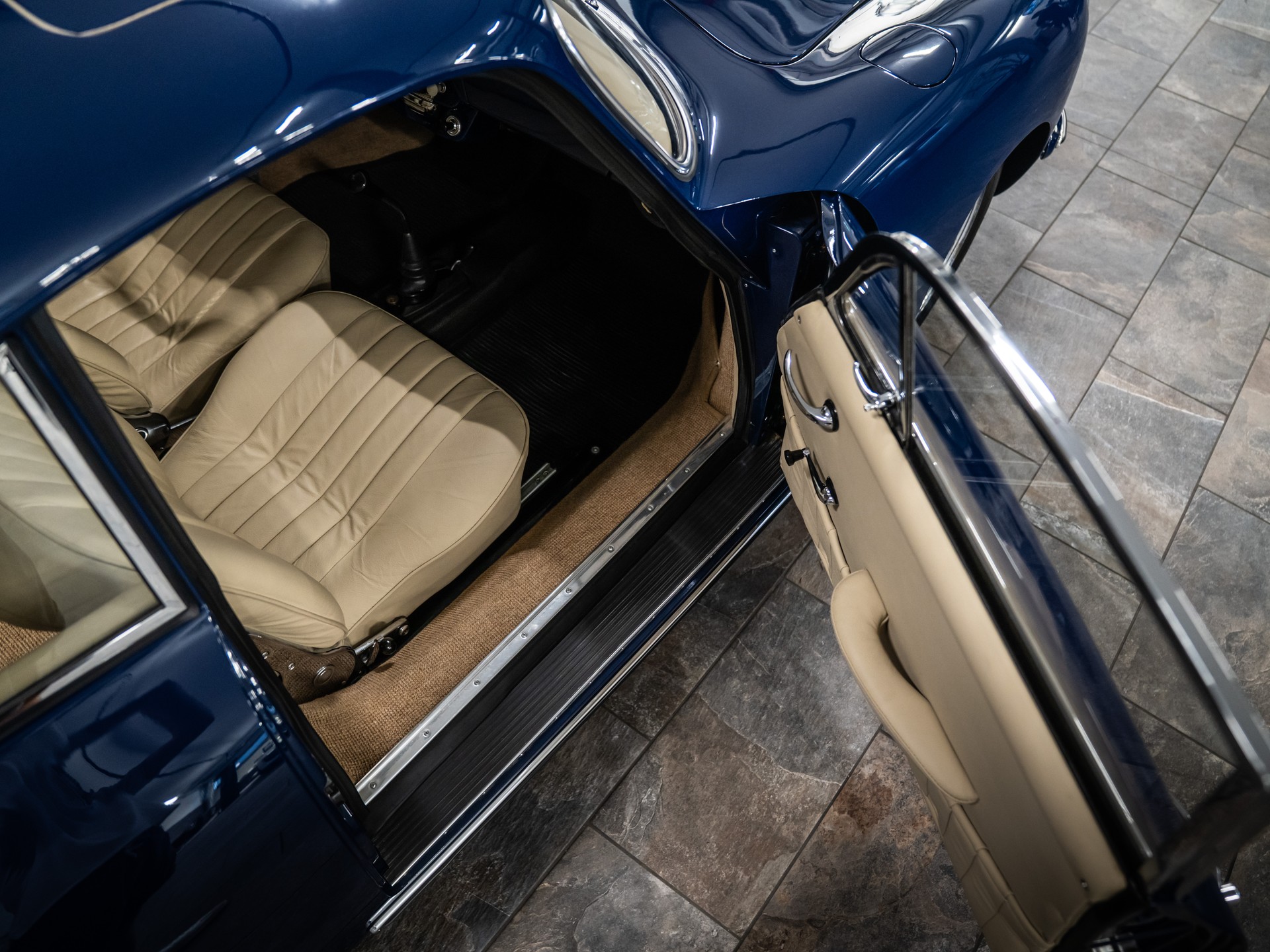 PORSCHE C-image-10