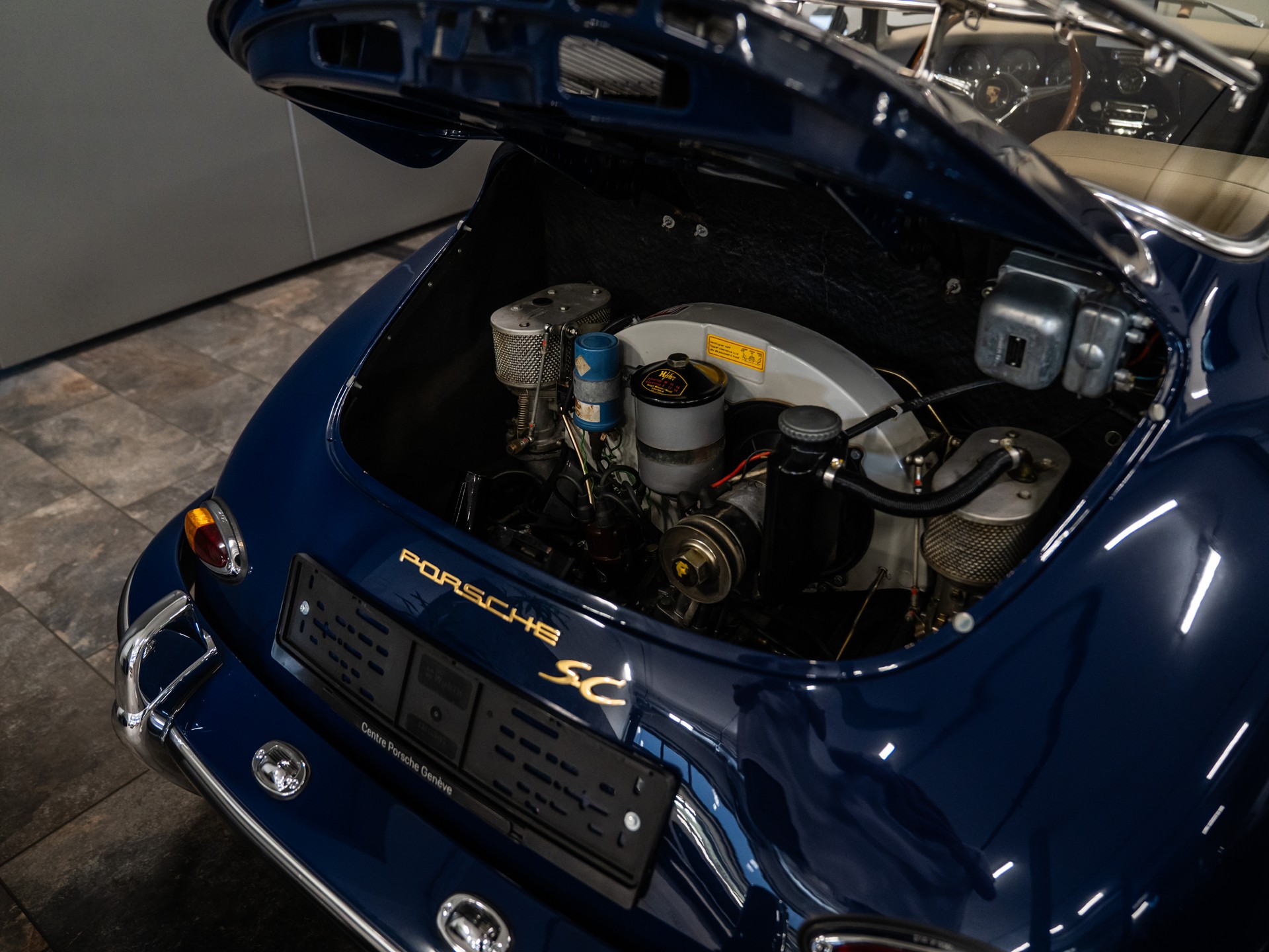 PORSCHE C-image-13