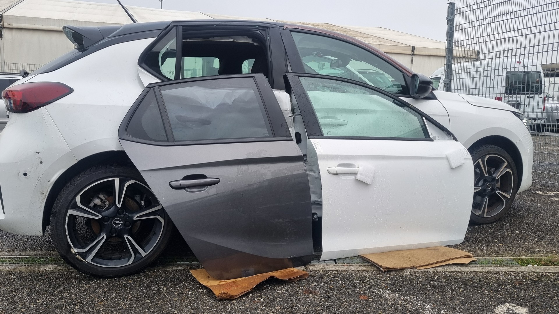 OPEL CORSA-image-11