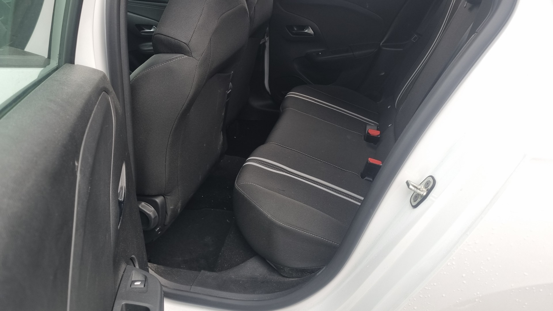 OPEL CORSA-image-9