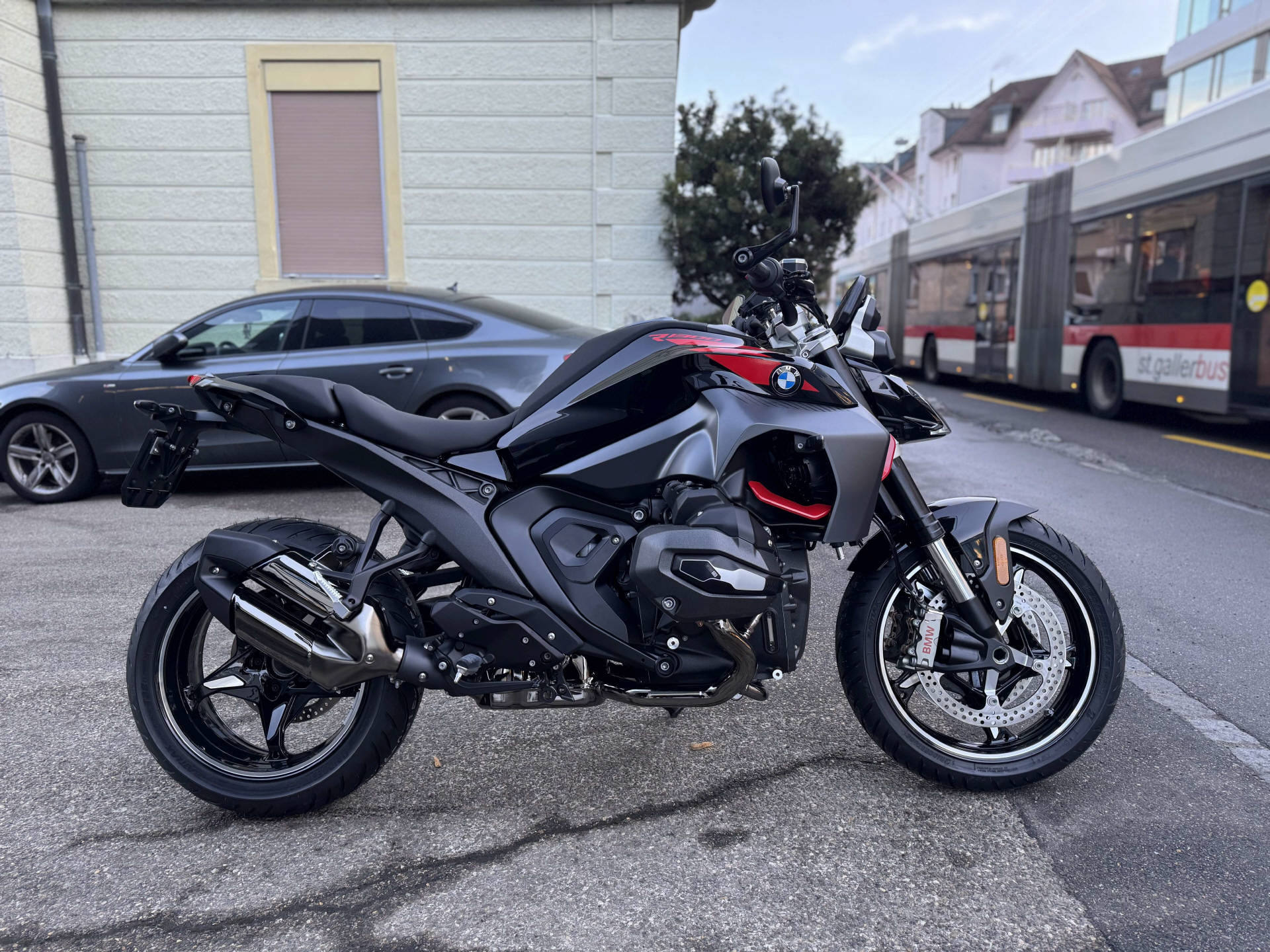 BMW R 1300 R-image-4