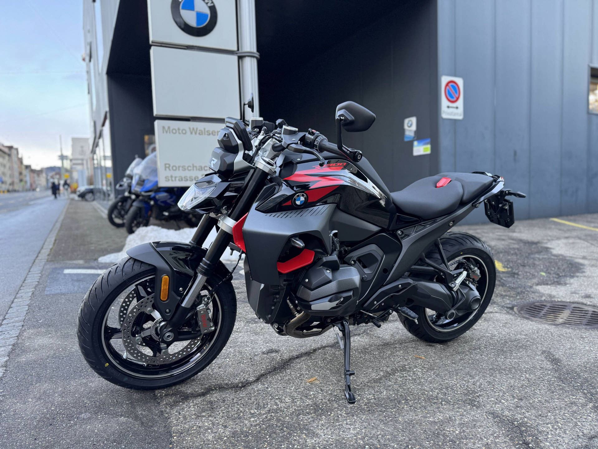 BMW R 1300 R-image-0