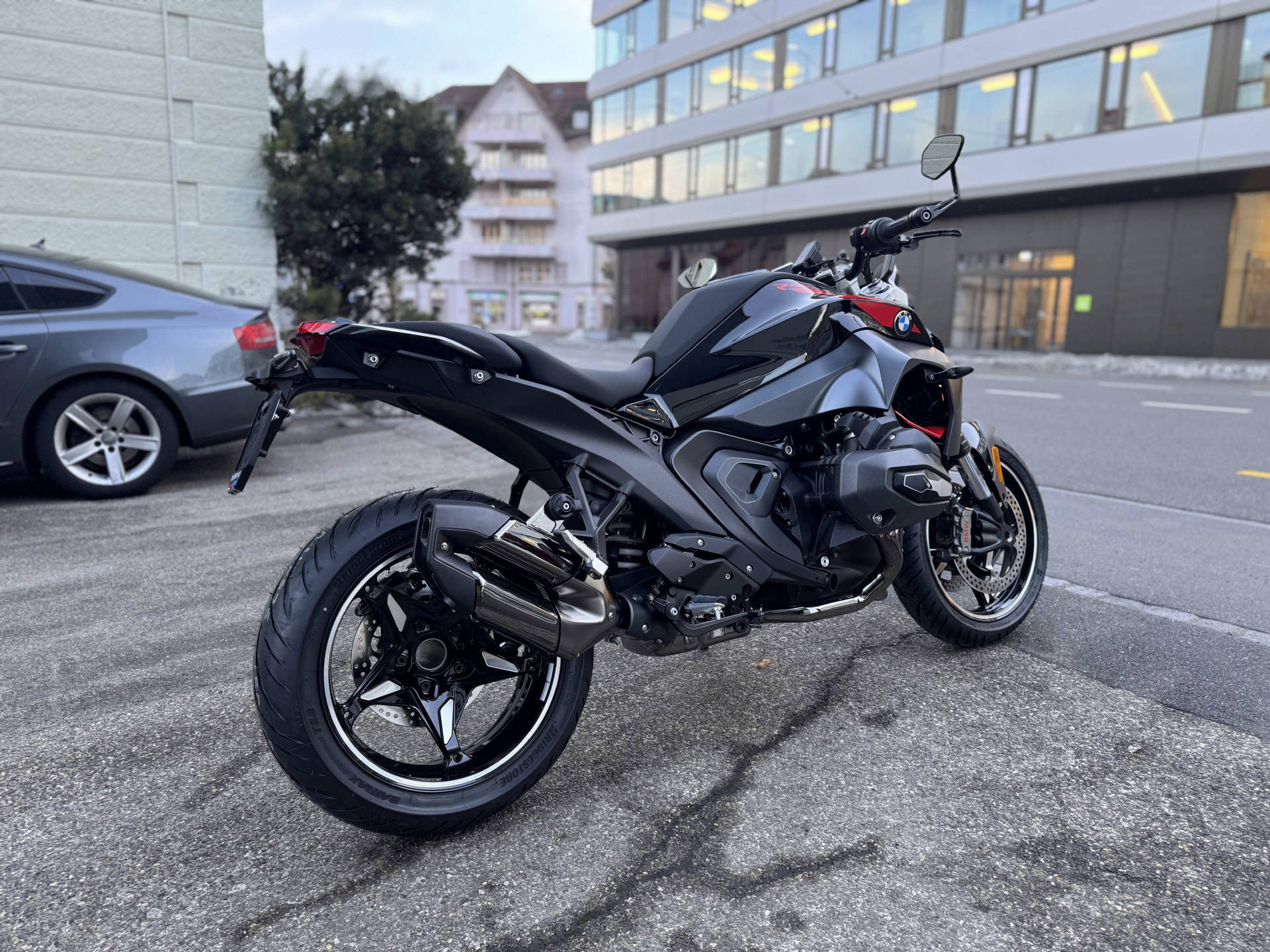 BMW R 1300 R-image-3