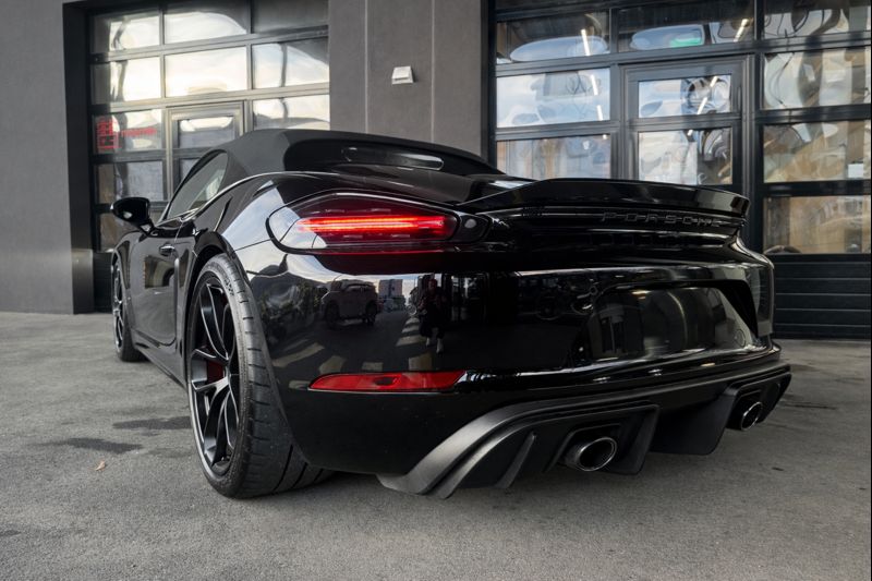 PORSCHE 718 Spyder PDK-image-4