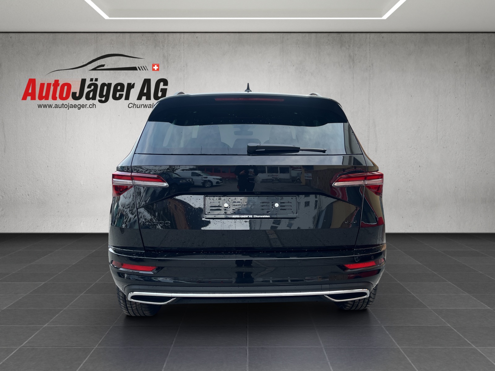 SKODA Karoq 2.0 TDI CR Sport Line 4x4 DSG-image-4