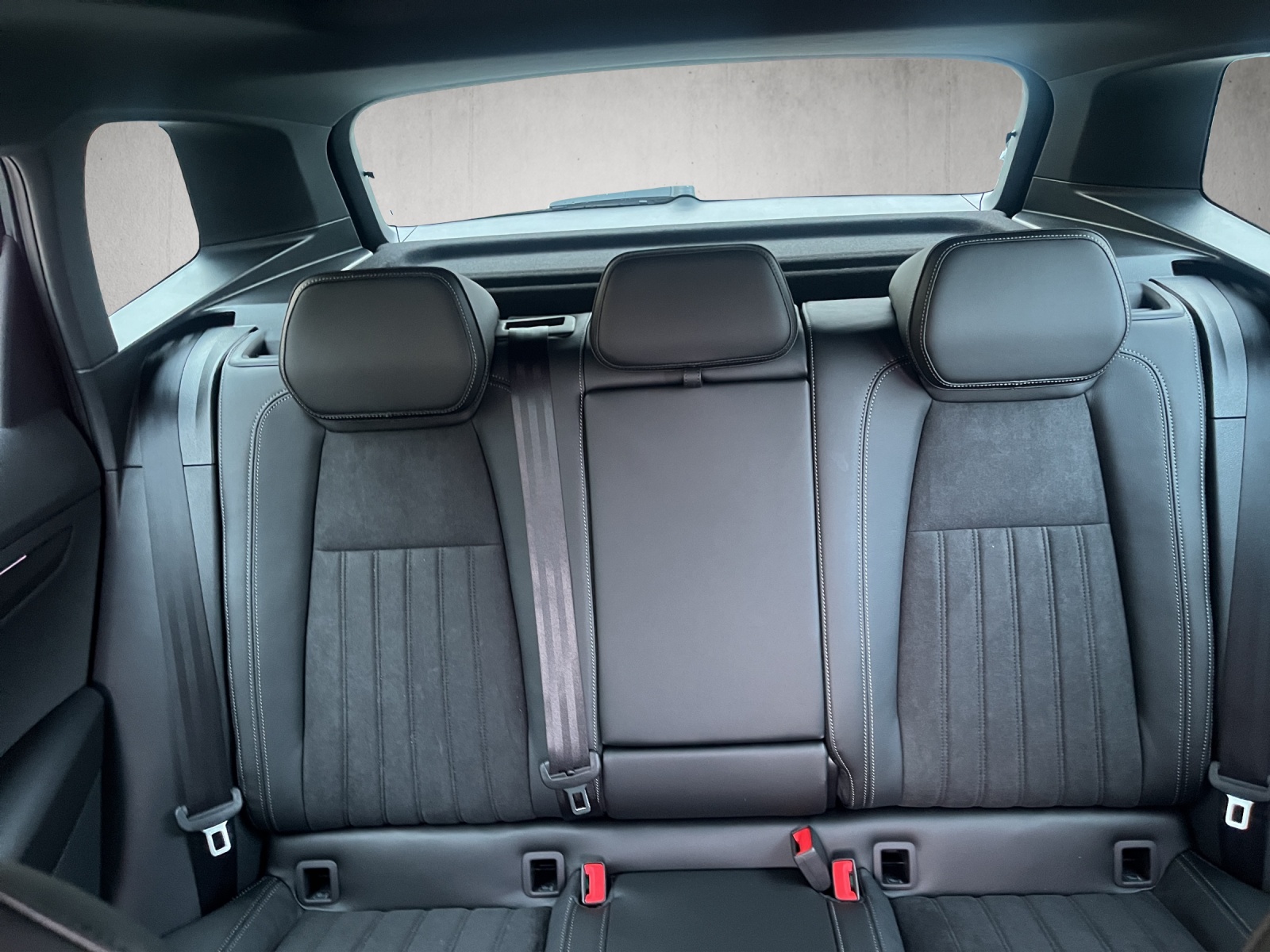 SKODA Karoq 2.0 TDI CR Sport Line 4x4 DSG-image-7