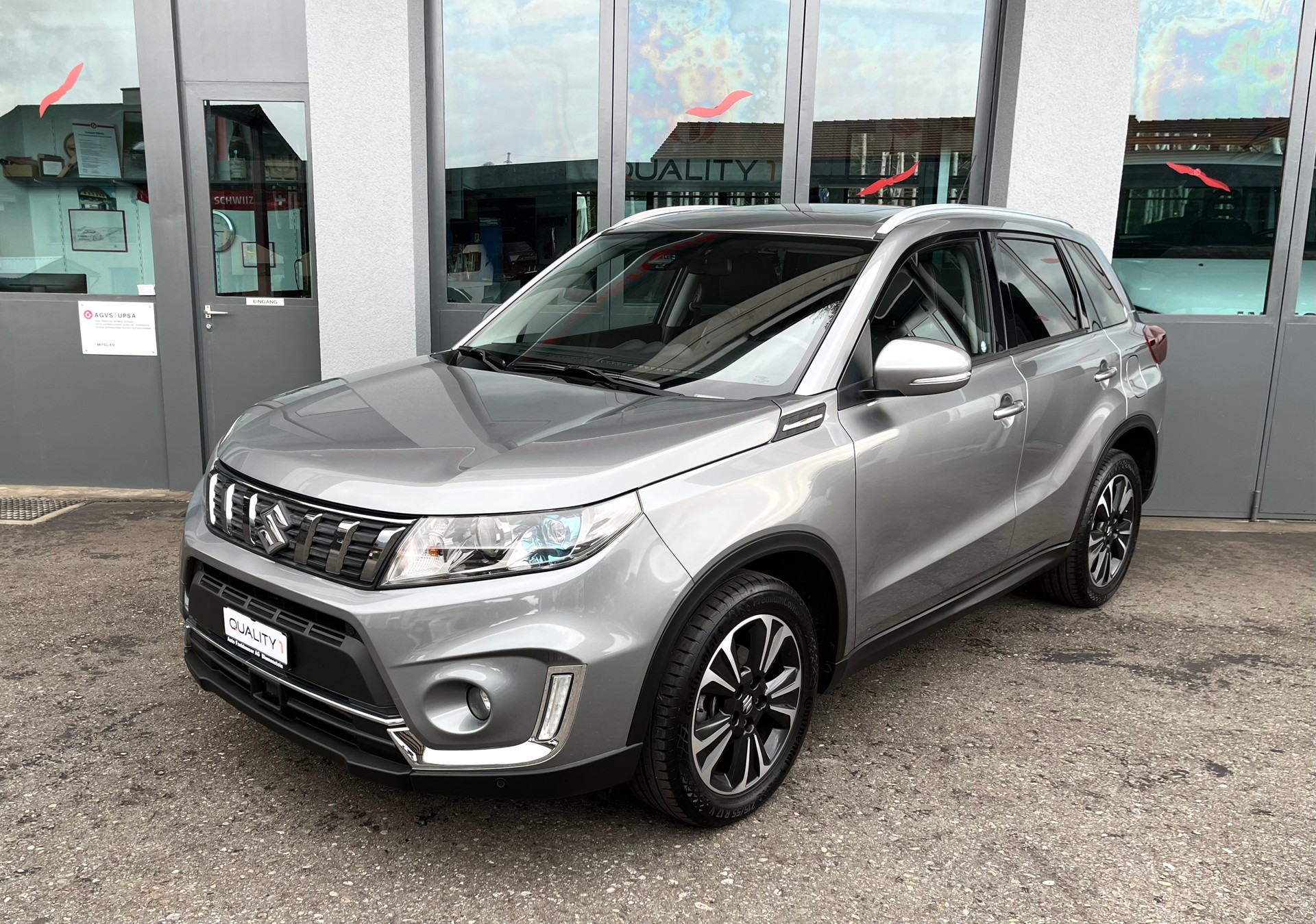 SUZUKI Vitara 1.4 Boosterjet Compact Top Automatic-image-2