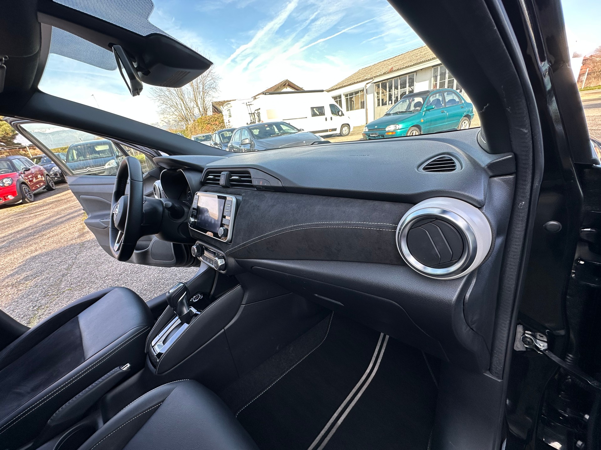 NISSAN Micra IG-T 100 n-sport Xtronic-image-19