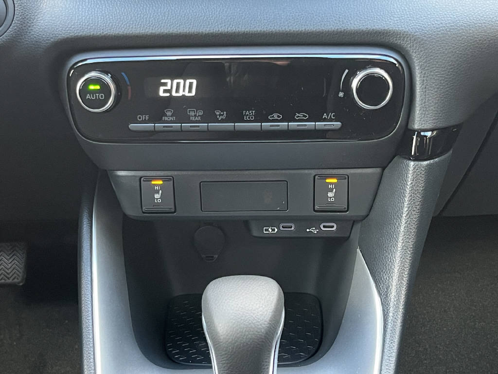 MAZDA 2 1.5 Hybrid Exclusive-Line-image-14