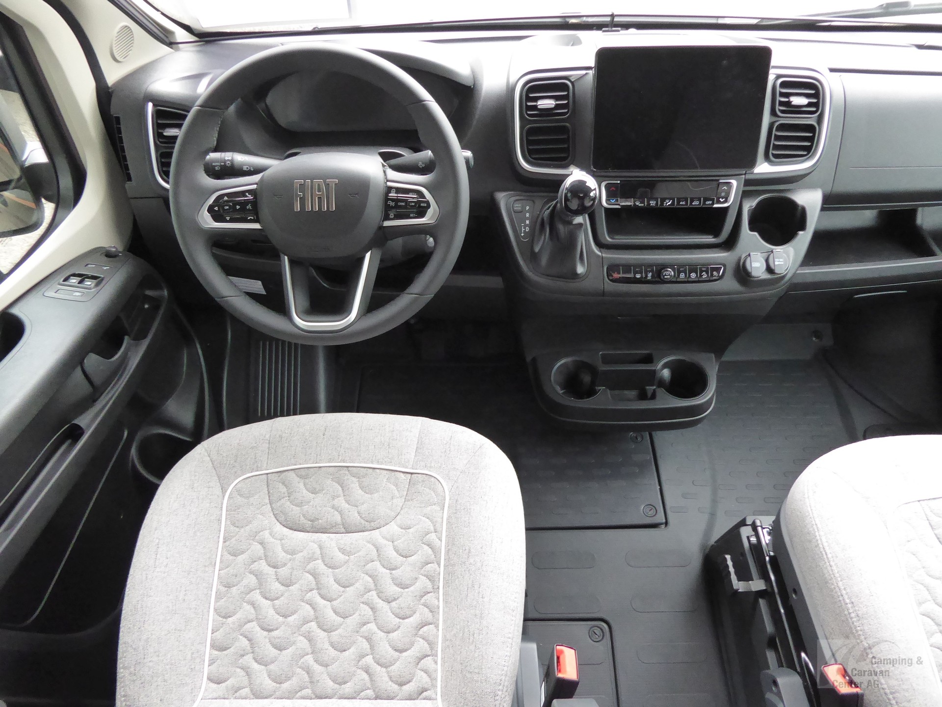 MALIBU Van diversity 640 LE K Coupé-image-4