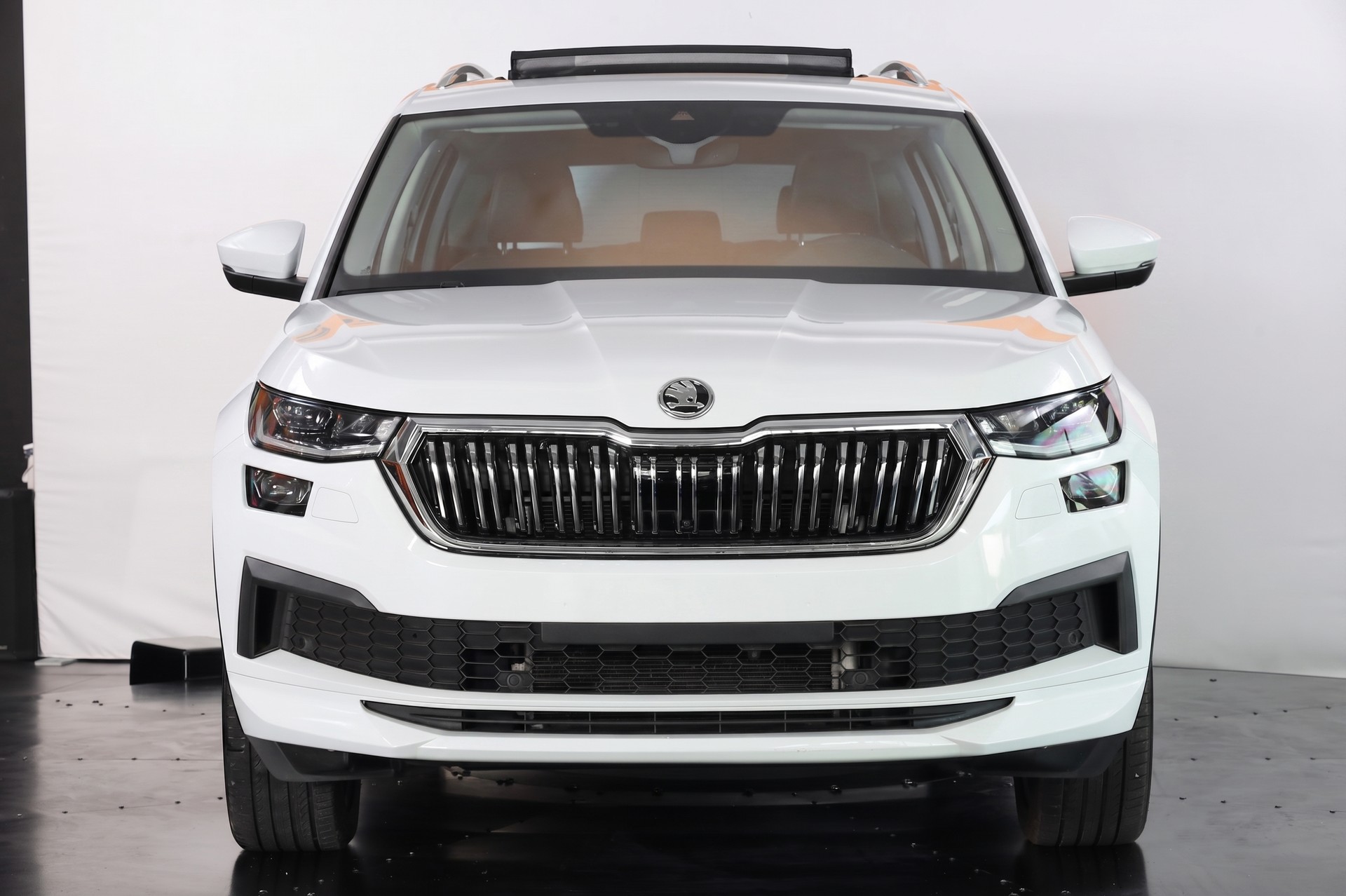 SKODA Kodiaq 2.0 TDI CR L&K 4x4 DSG-showroom-element-1