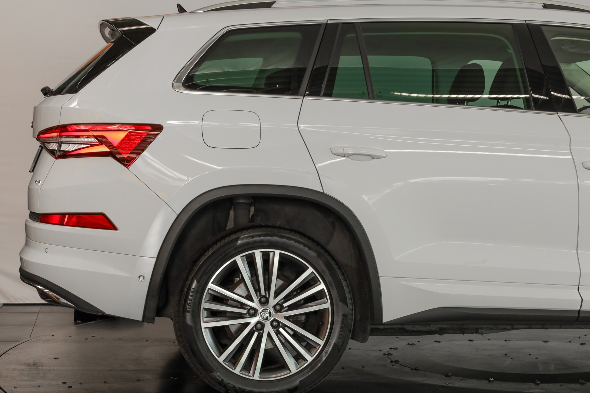 SKODA Kodiaq 2.0 TDI CR L&K 4x4 DSG-image-8