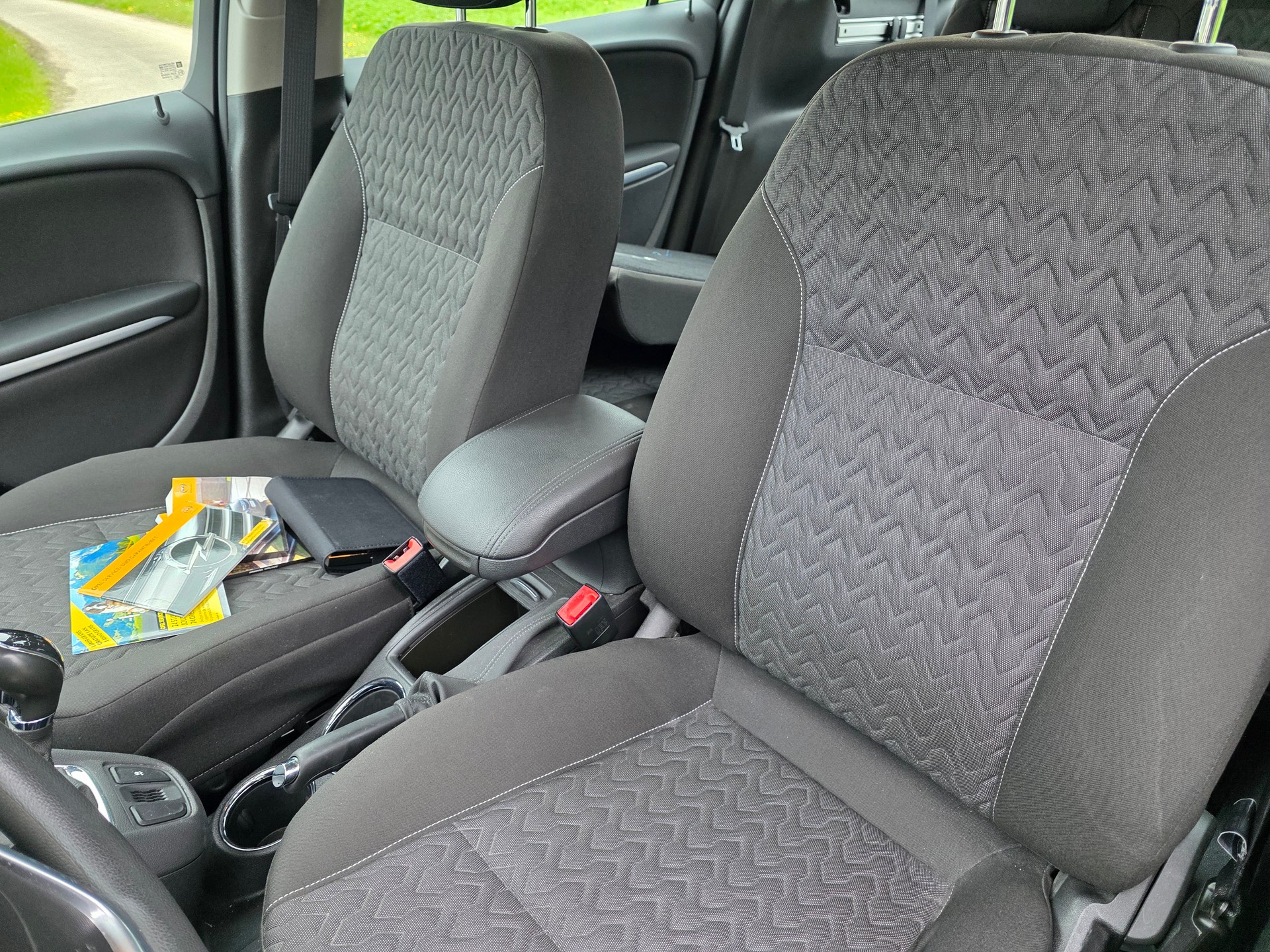 OPEL Zafira Tourer 1.6i 16V CNG Turbo Active Edition-image-12