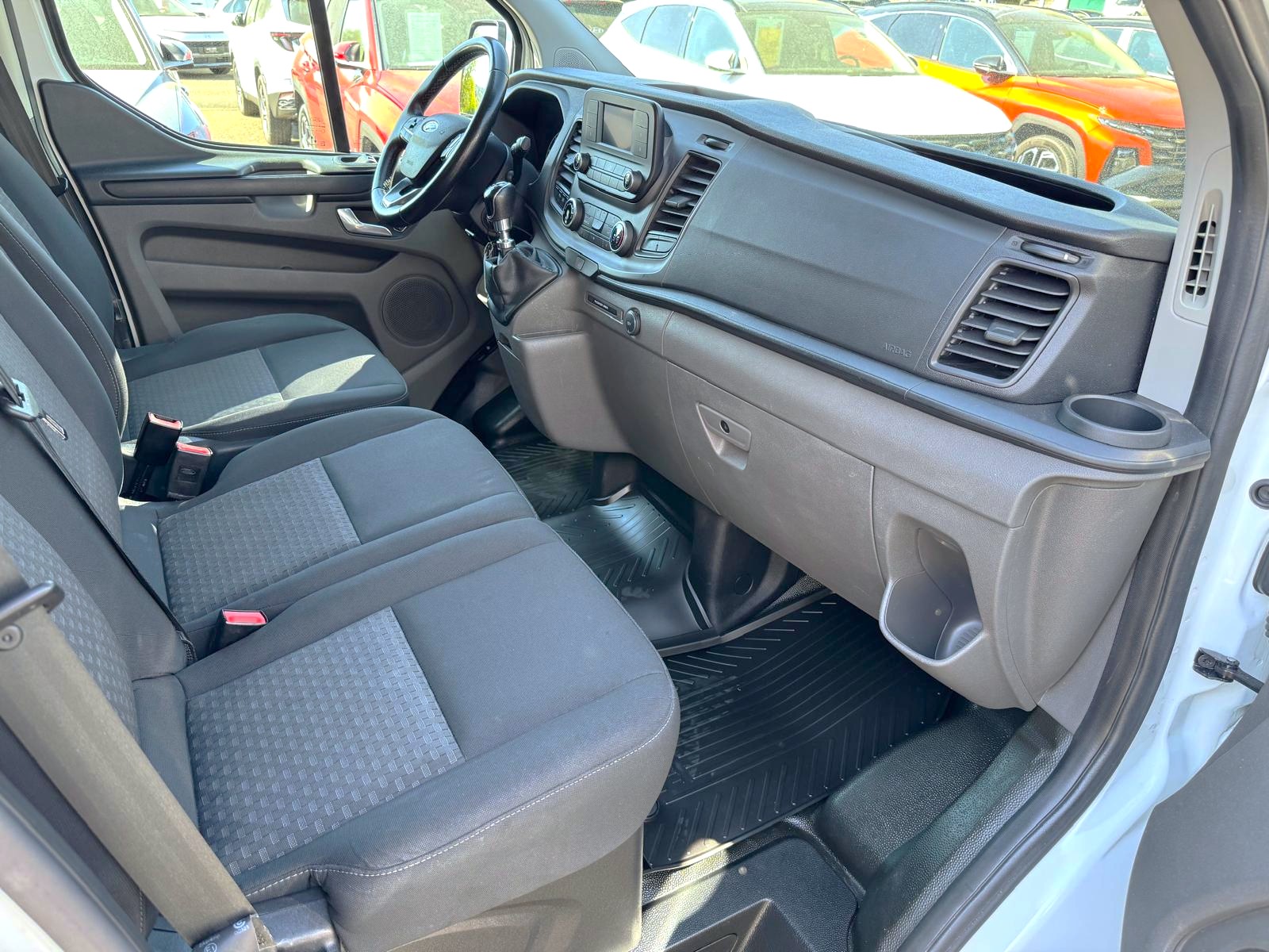 FORD Transit Cust 320 L1H1 Trend-image-4