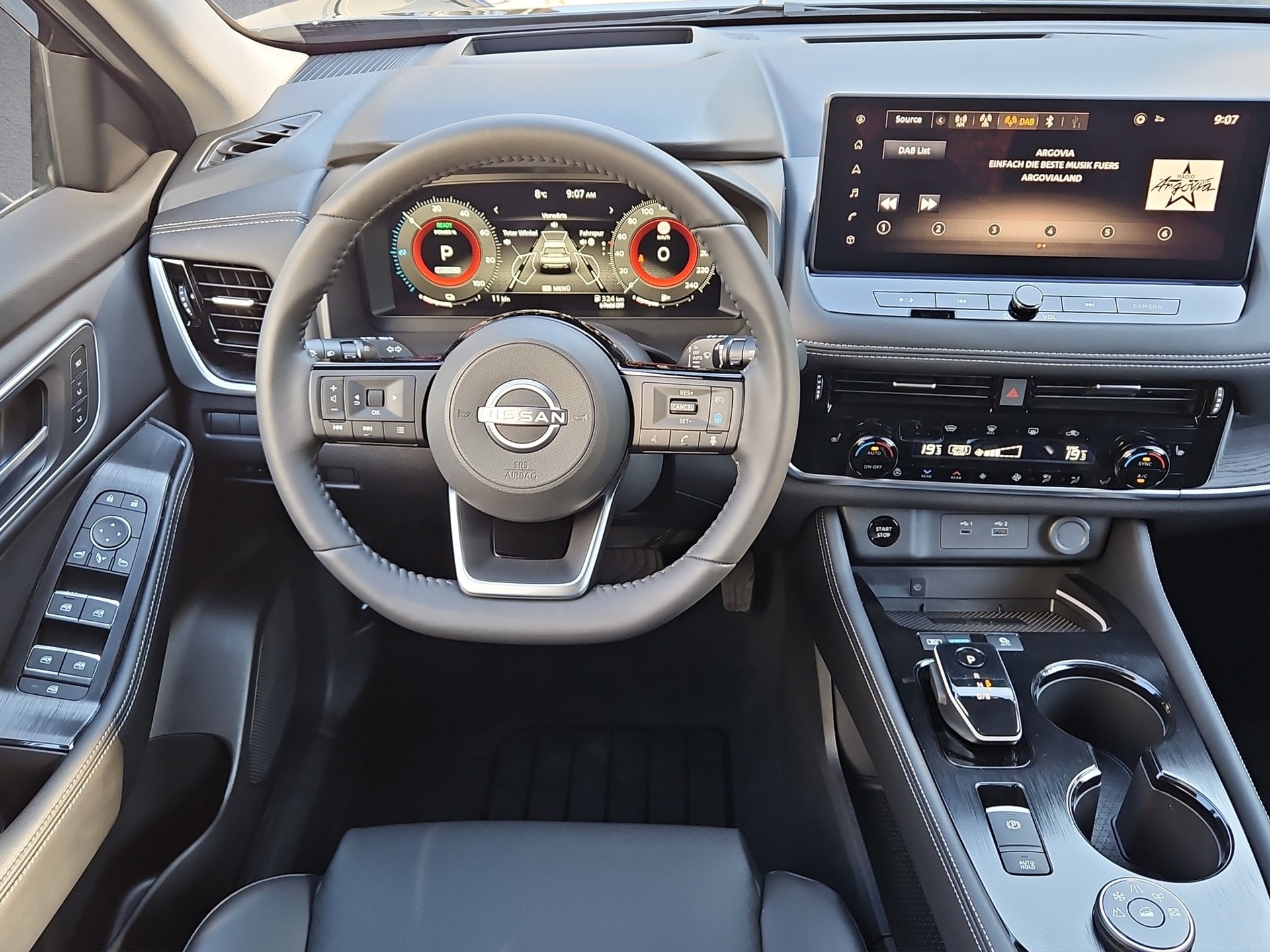 NISSAN X-Trail 1.5 e-Power Hybrid 4WD Tekna-image-12
