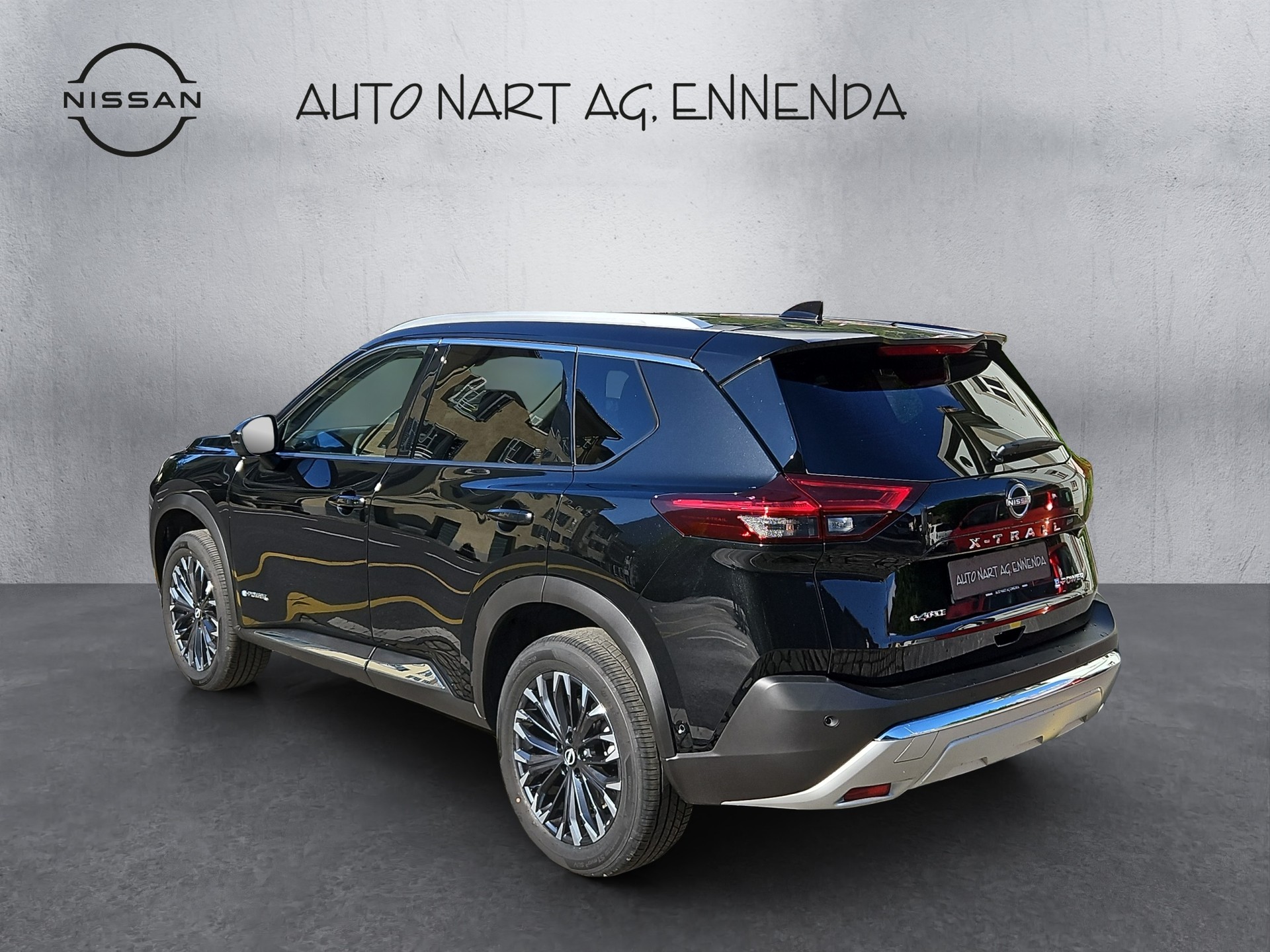 NISSAN X-Trail 1.5 e-Power Hybrid 4WD Tekna-showroom-element-2