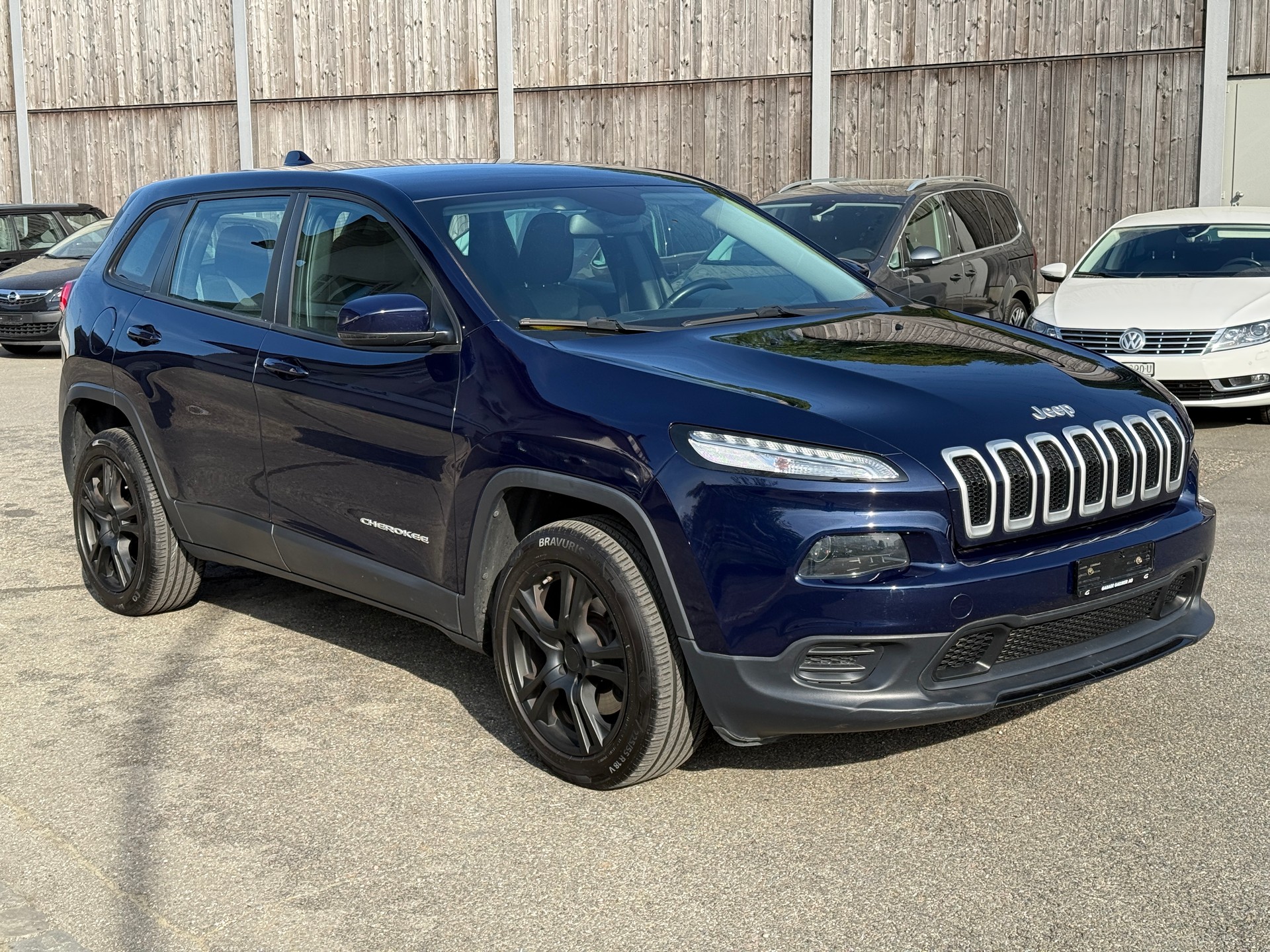 JEEP CHEROKEE 2.4i Sport AWD 9ATX-image-7