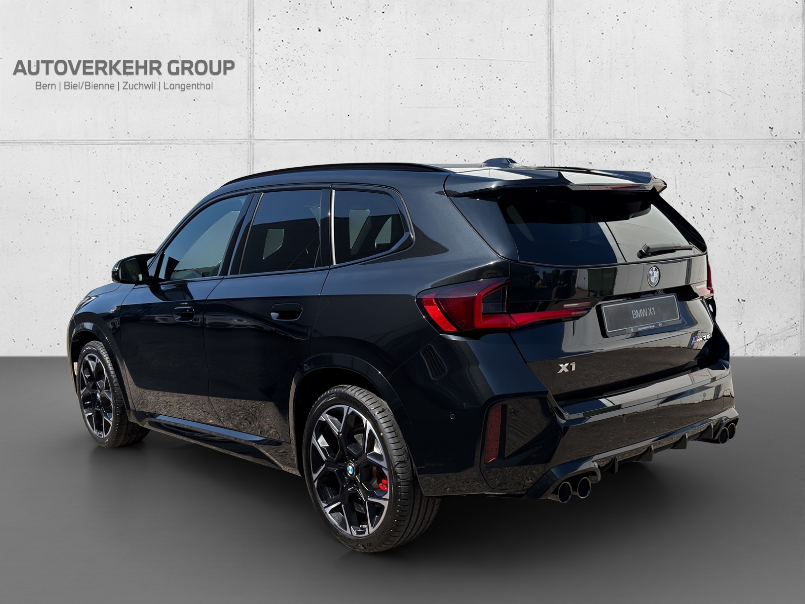 BMW X1 M35i xDrive-showroom-element-1