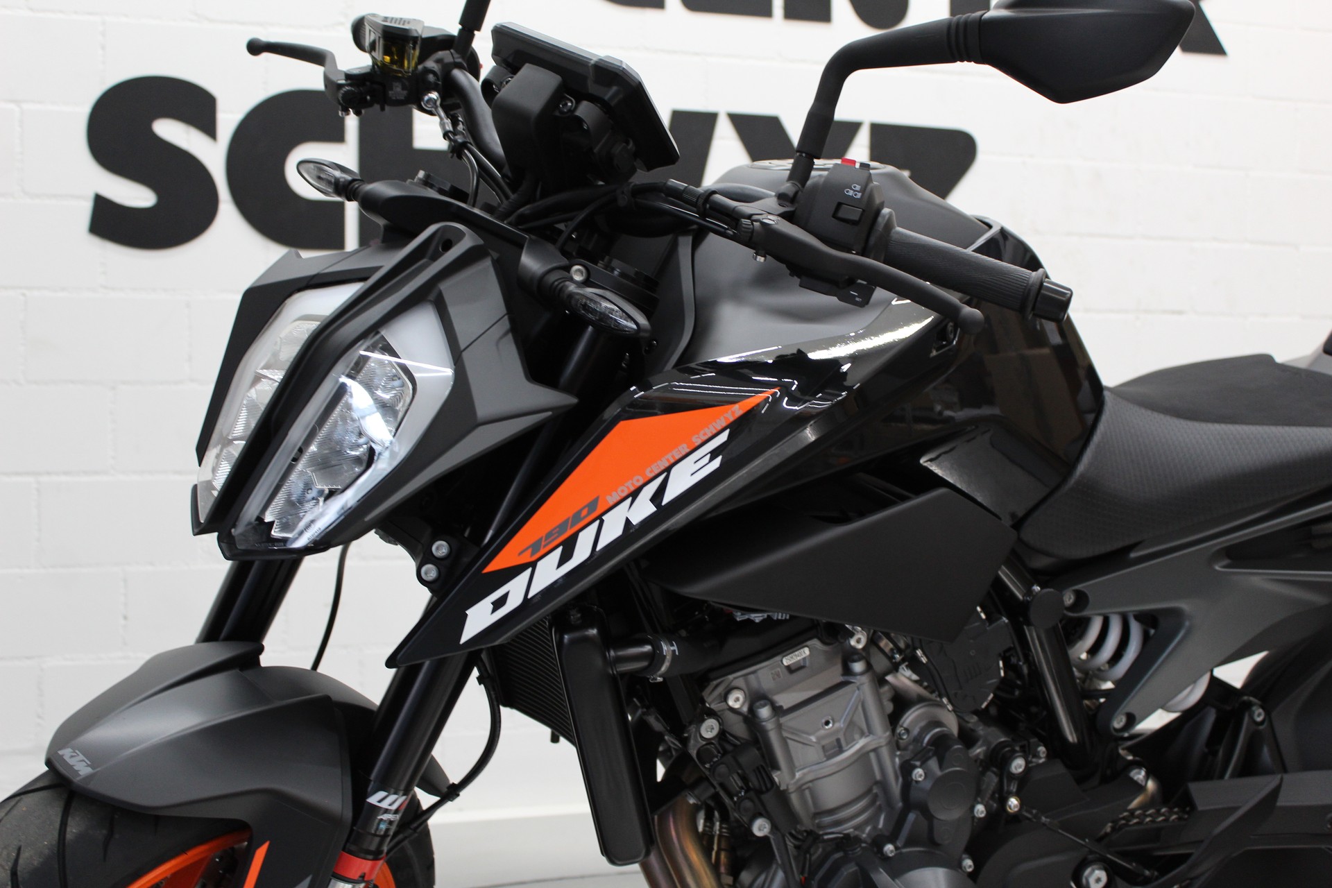 KTM 790 Duke L-image-6