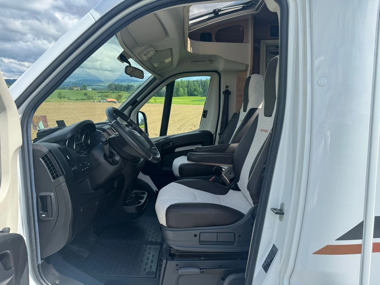 WEINSBERG FIAT WEINSBERG Ducato R57 **Pepper Edition**-image-11