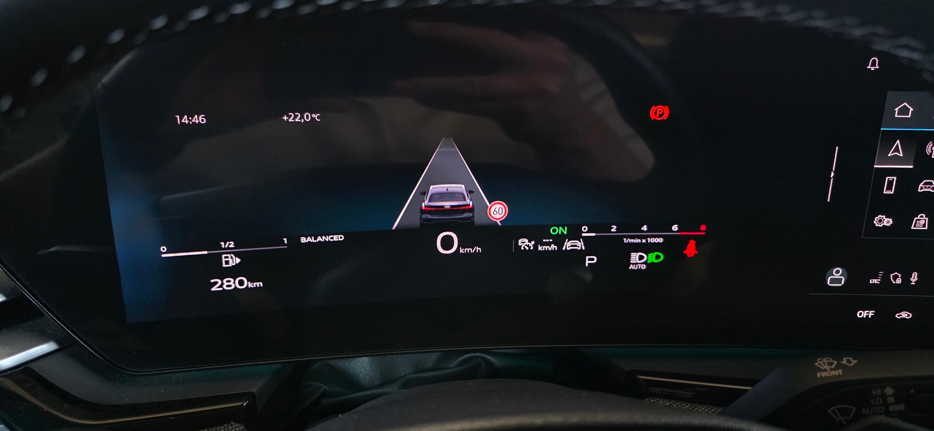 AUDI A5 Limousine TFSI S tronic S Line *Spurhalteassistent/Abstandsregler*Ambientelicht*CarPlay/AndroidAuto*Rückfahrkamera*-image-14
