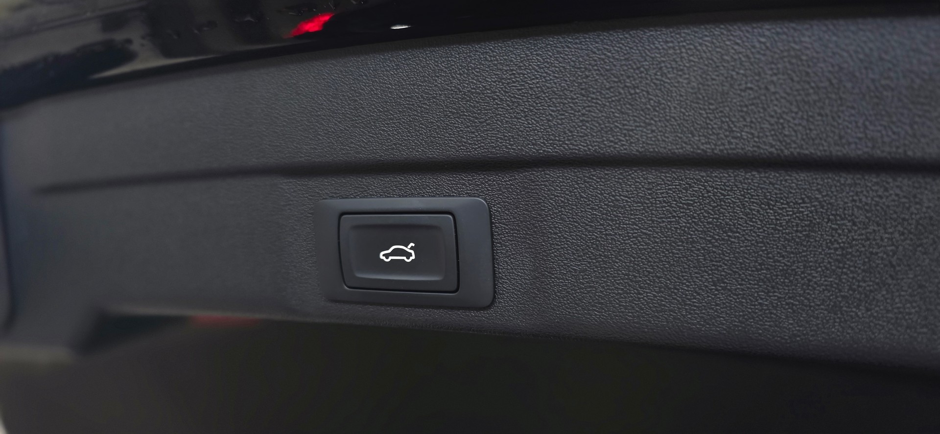 AUDI A5 Limousine TFSI S tronic S Line *Spurhalteassistent/Abstandsregler*Ambientelicht*CarPlay/AndroidAuto*Rückfahrkamera*-image-30