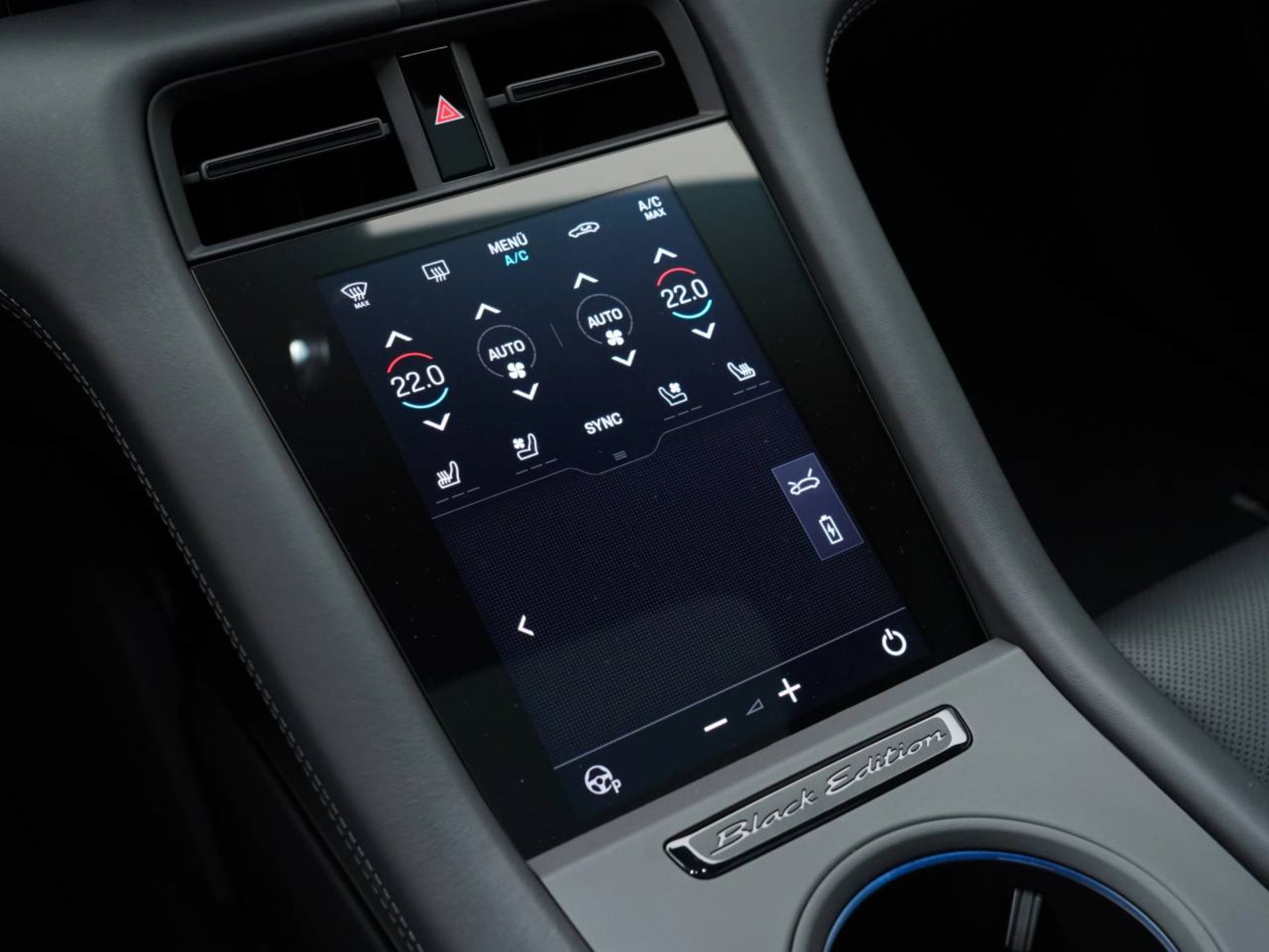 PORSCHE Taycan 4 Black Edition-image-19