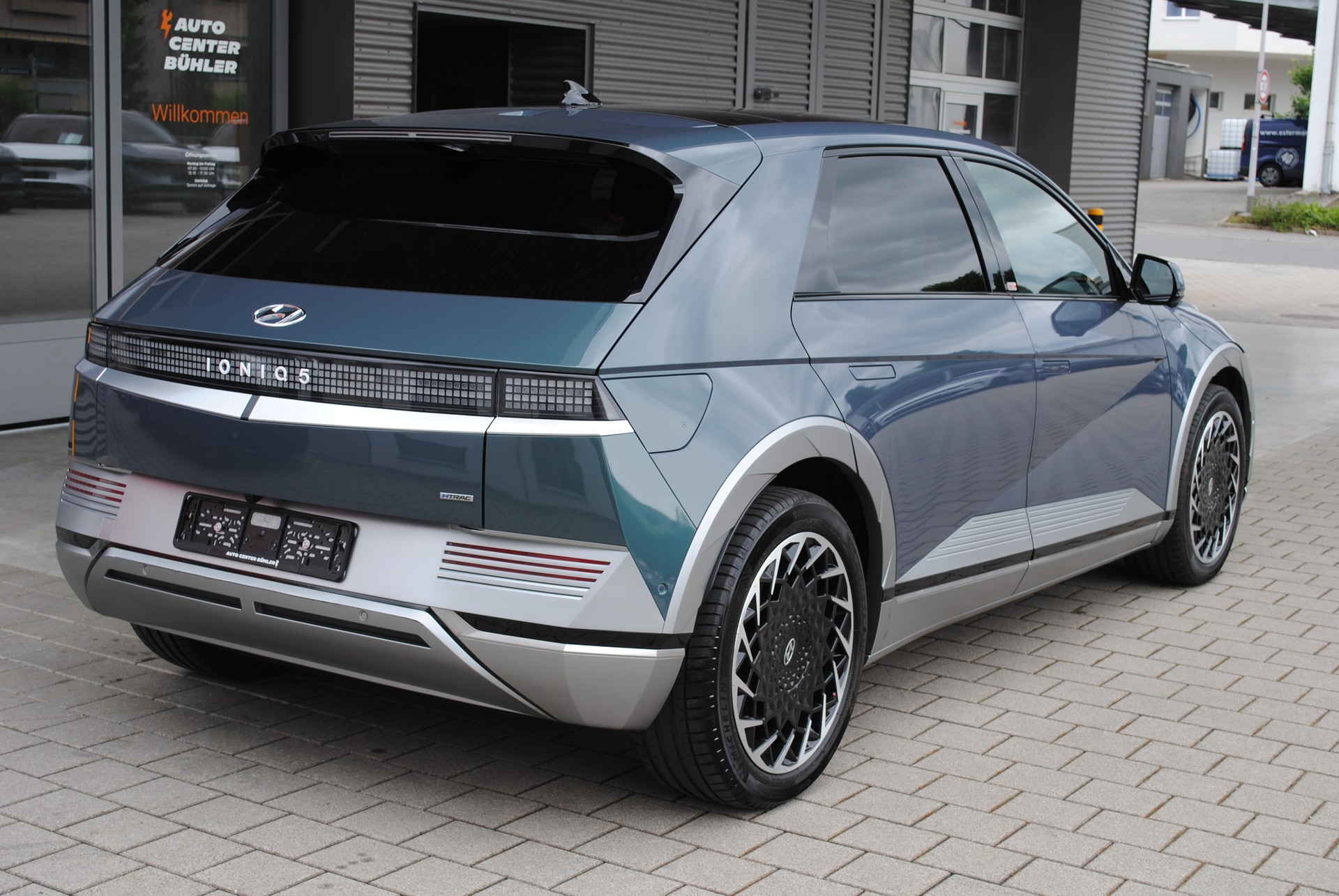 HYUNDAI Ioniq 5 77kWh Vertex 4WD-image-7
