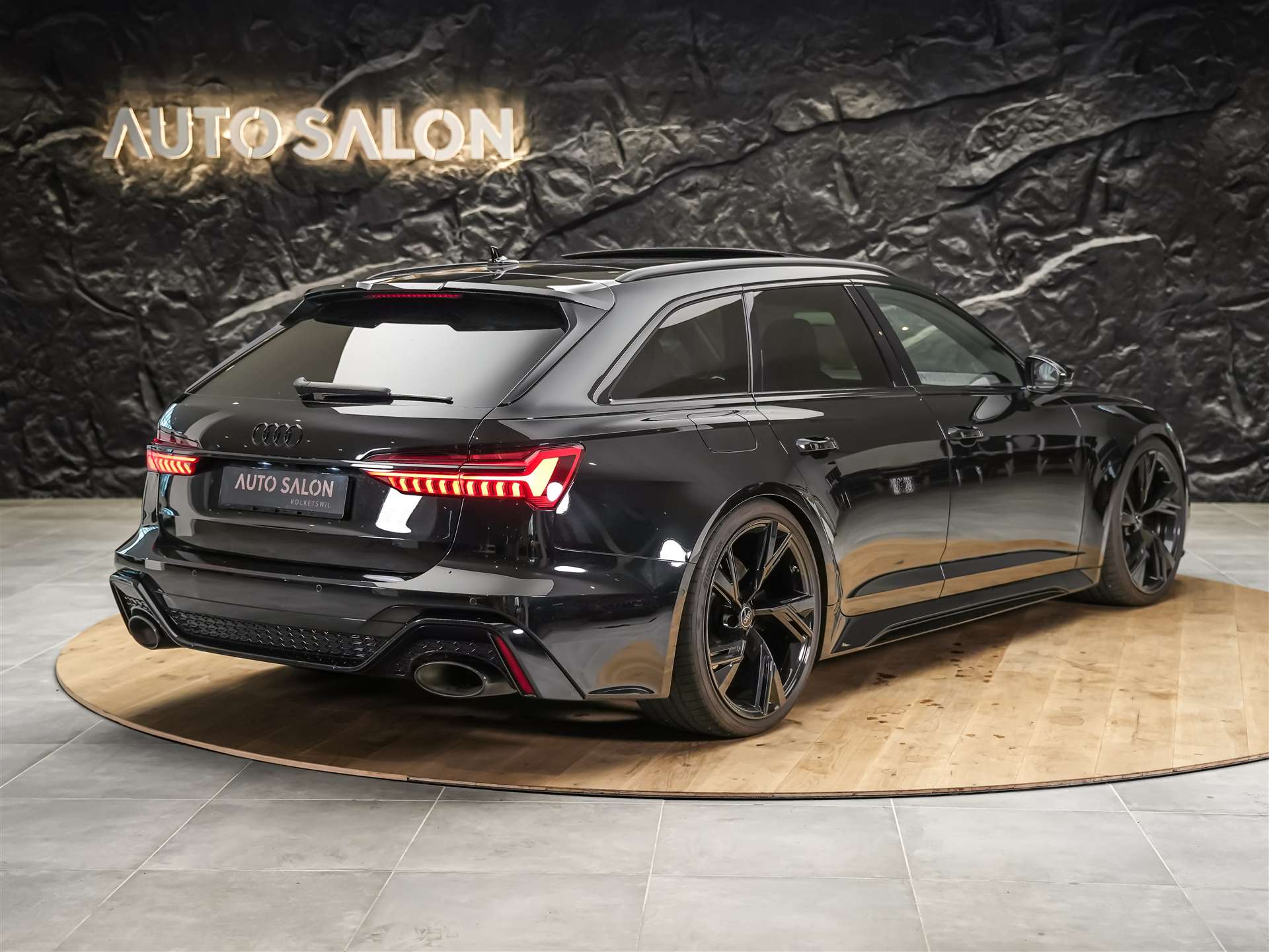 AUDI RS6 Avant 4.0 TFSI V8 quattro *Panorama*Sitzlüftung*Head-Up*Standheizung*-image-5