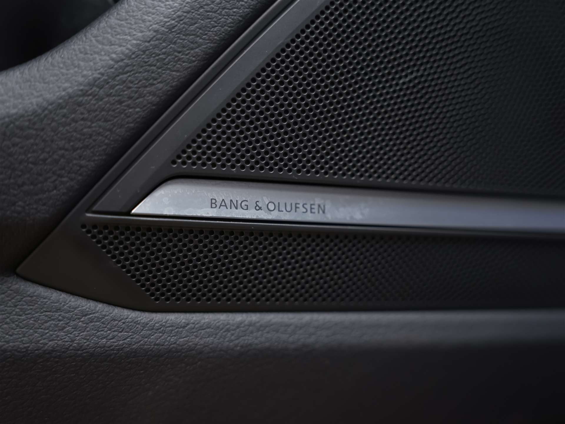 AUDI RS6 Avant 4.0 TFSI V8 quattro *Panorama*Sitzlüftung*Head-Up*Standheizung*-image-30