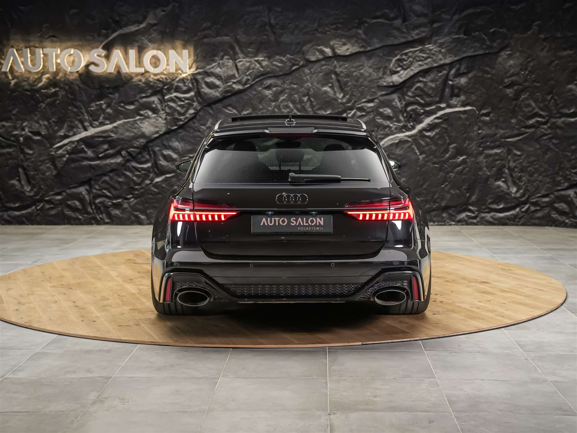 AUDI RS6 Avant 4.0 TFSI V8 quattro *Panorama*Sitzlüftung*Head-Up*Standheizung*-image-4