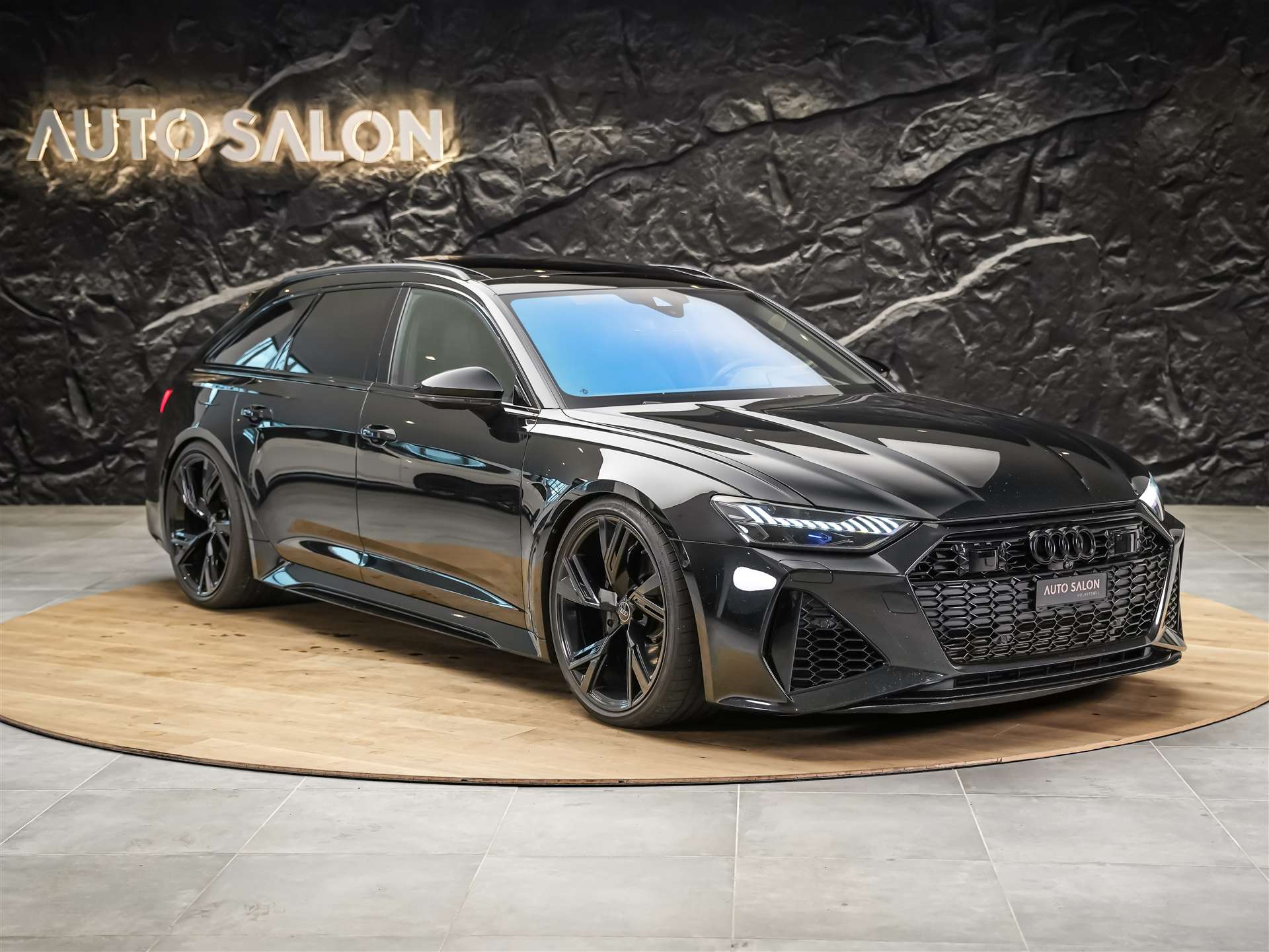 AUDI RS6 Avant 4.0 TFSI V8 quattro *Panorama*Sitzlüftung*Head-Up*Standheizung*-image-6