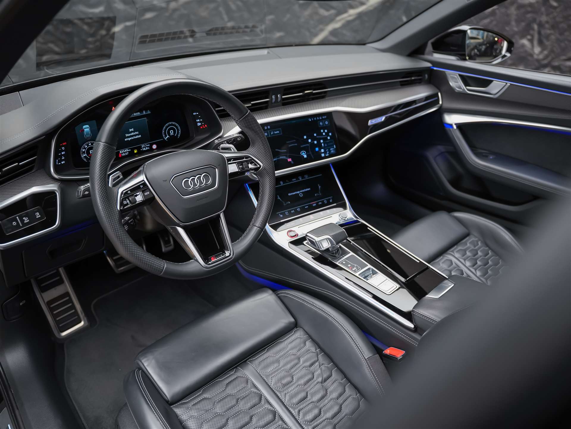 AUDI RS6 Avant 4.0 TFSI V8 quattro *Panorama*Sitzlüftung*Head-Up*Standheizung*-image-8