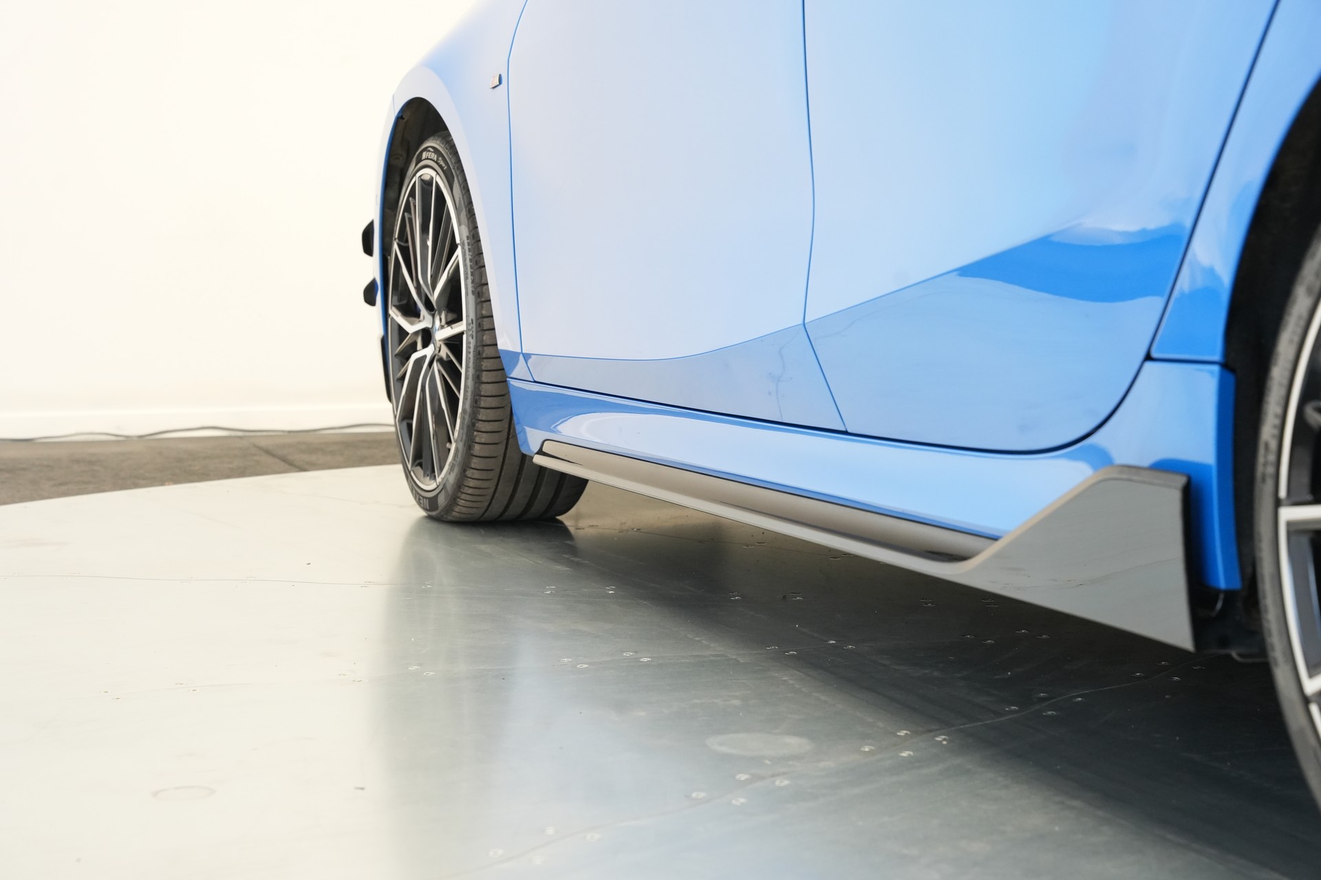 BMW M135i xDrive Steptronic-image-42