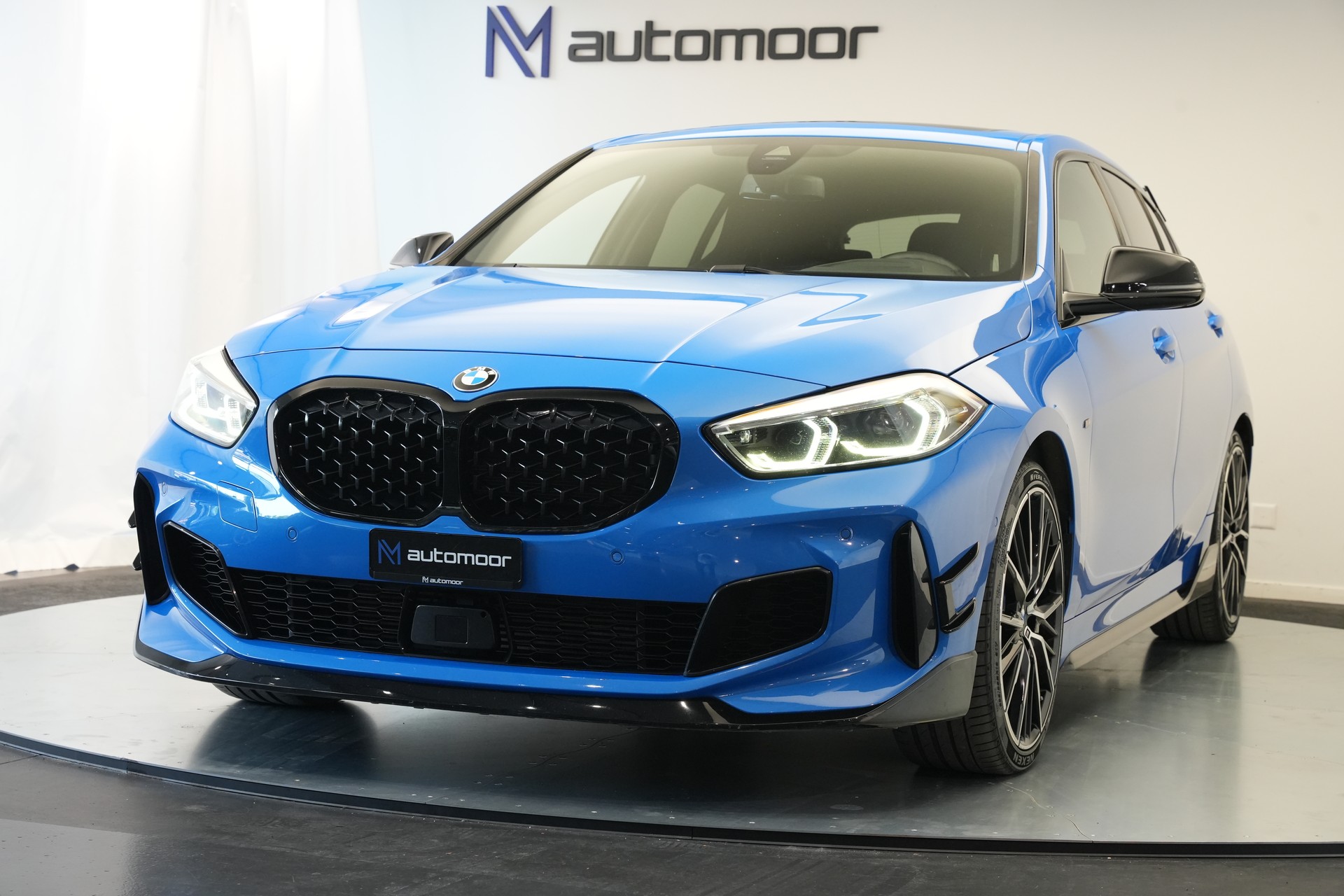 BMW M135i xDrive Steptronic-image-48