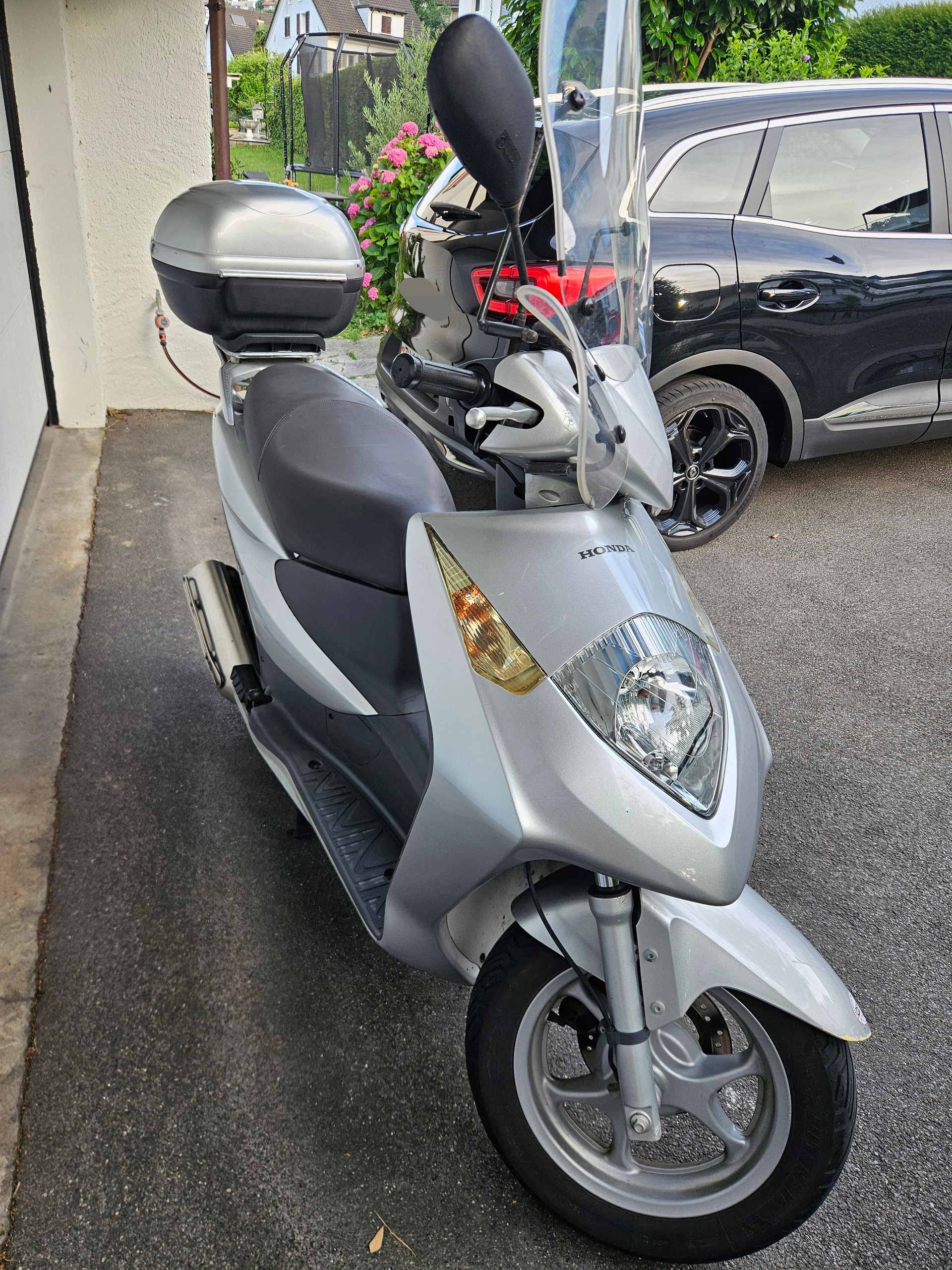 HONDA SES 125 Dylan-image-11