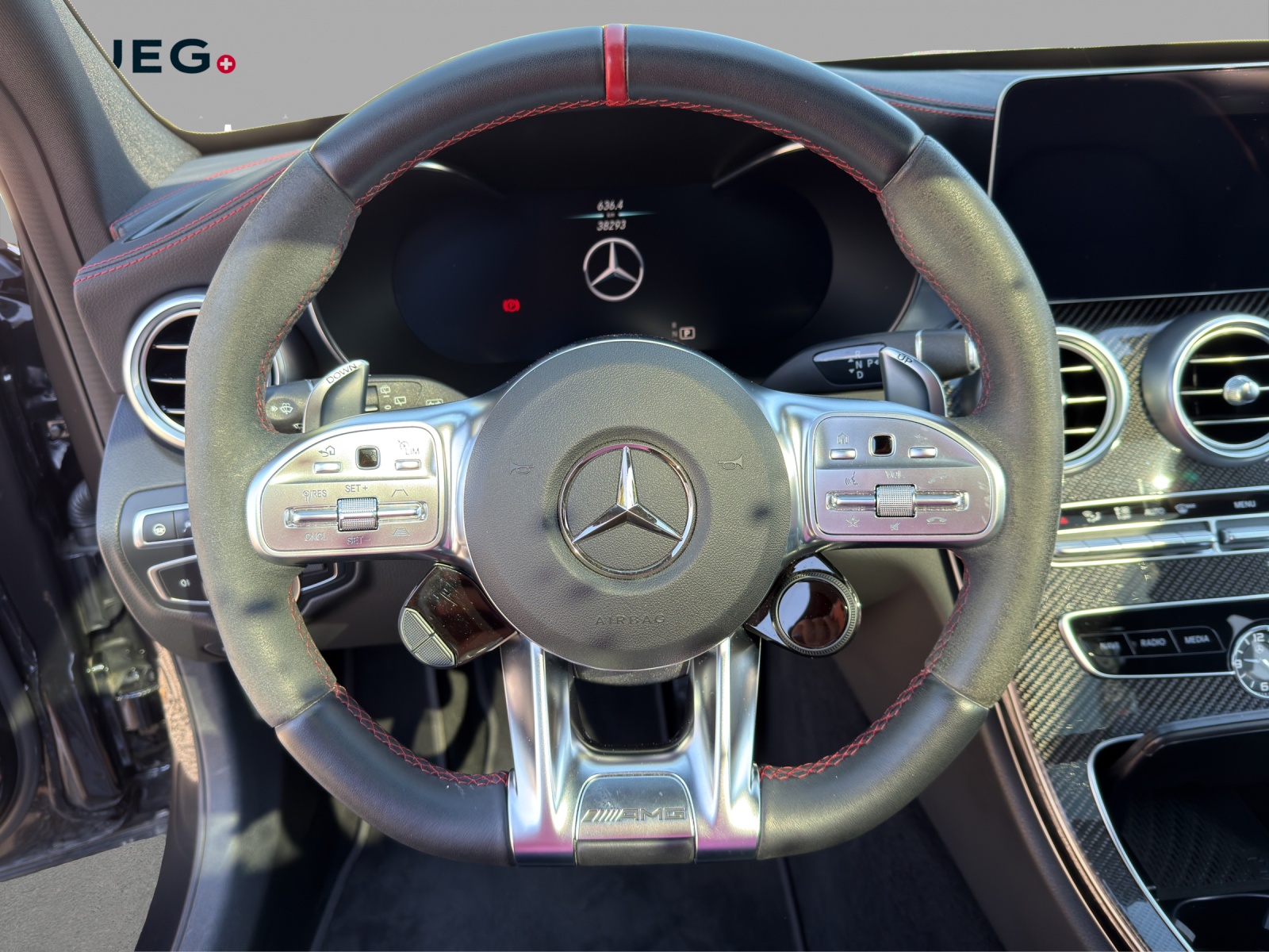 MERCEDES-BENZ C 43 AMG 4Matic 9G-Tronic-image-8